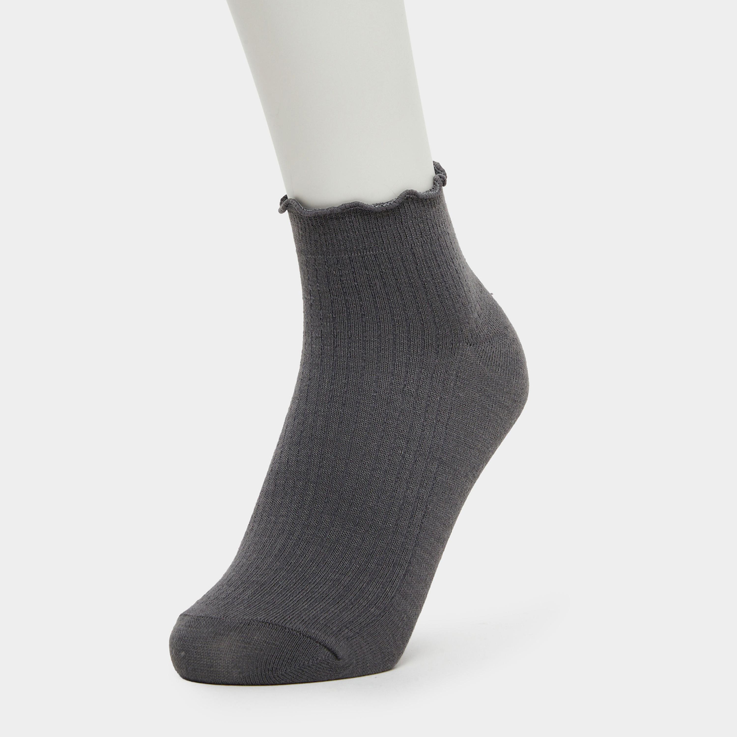 Styli Pack of 4 - Ruffle Ankle Socks-women-socksandstockings-image-6