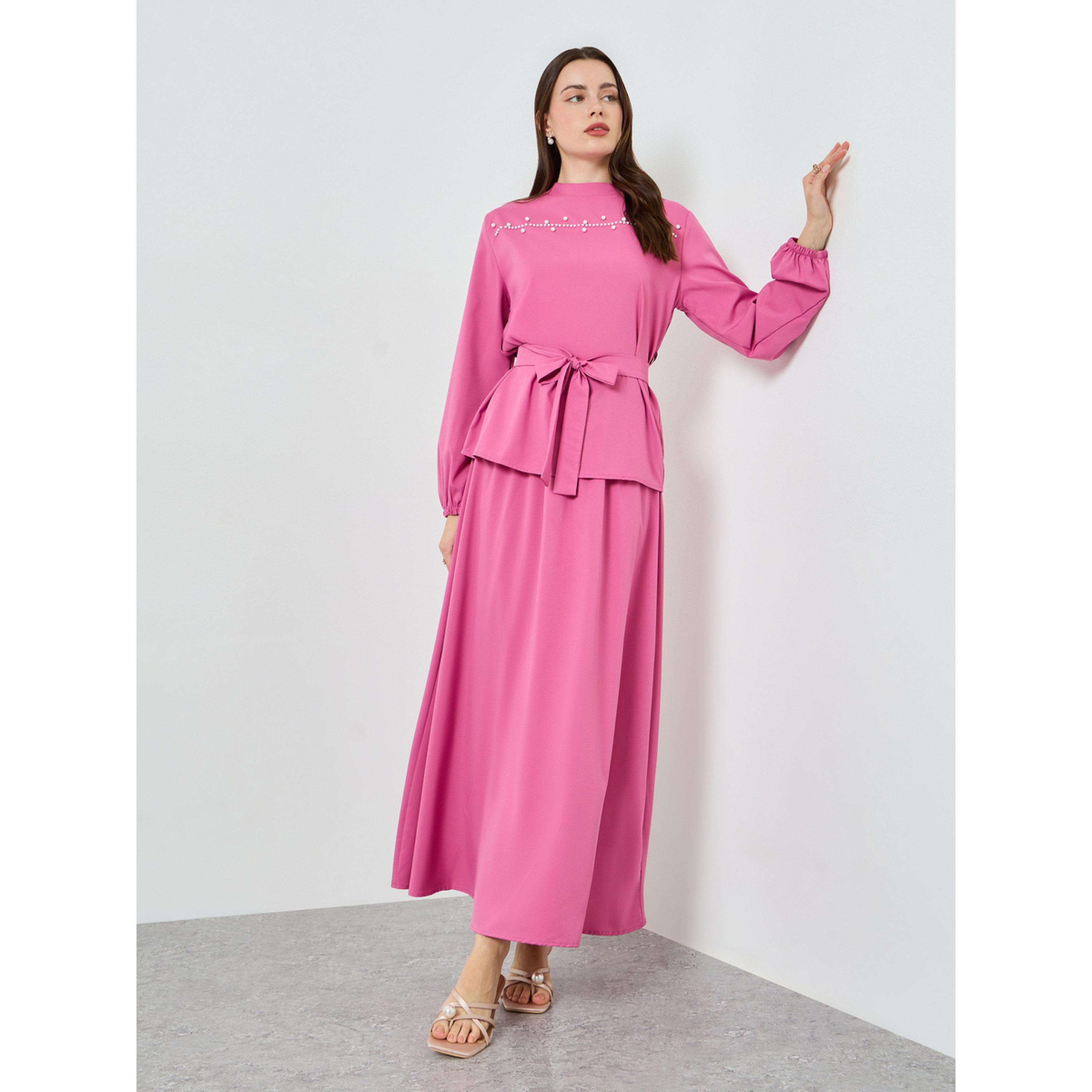 طقم منسق من بلوزة منمقة باللؤلؤ وتنورة طويلة-women-clothing-coordsets-image-2