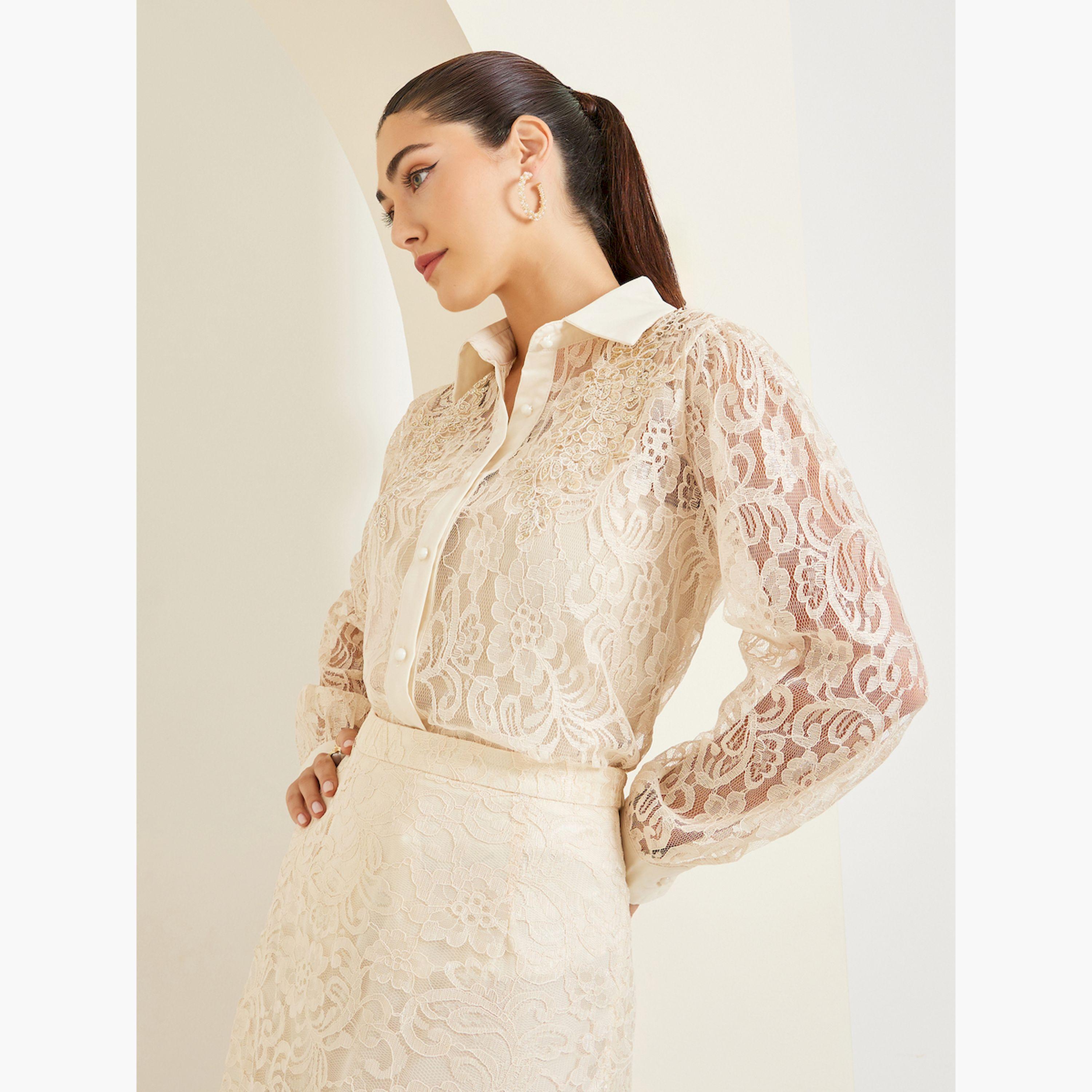 قميص بيج مزين بأزرار وتفاصيل دانتيل-women-clothing-shirtsandblouses-shirts-image-3