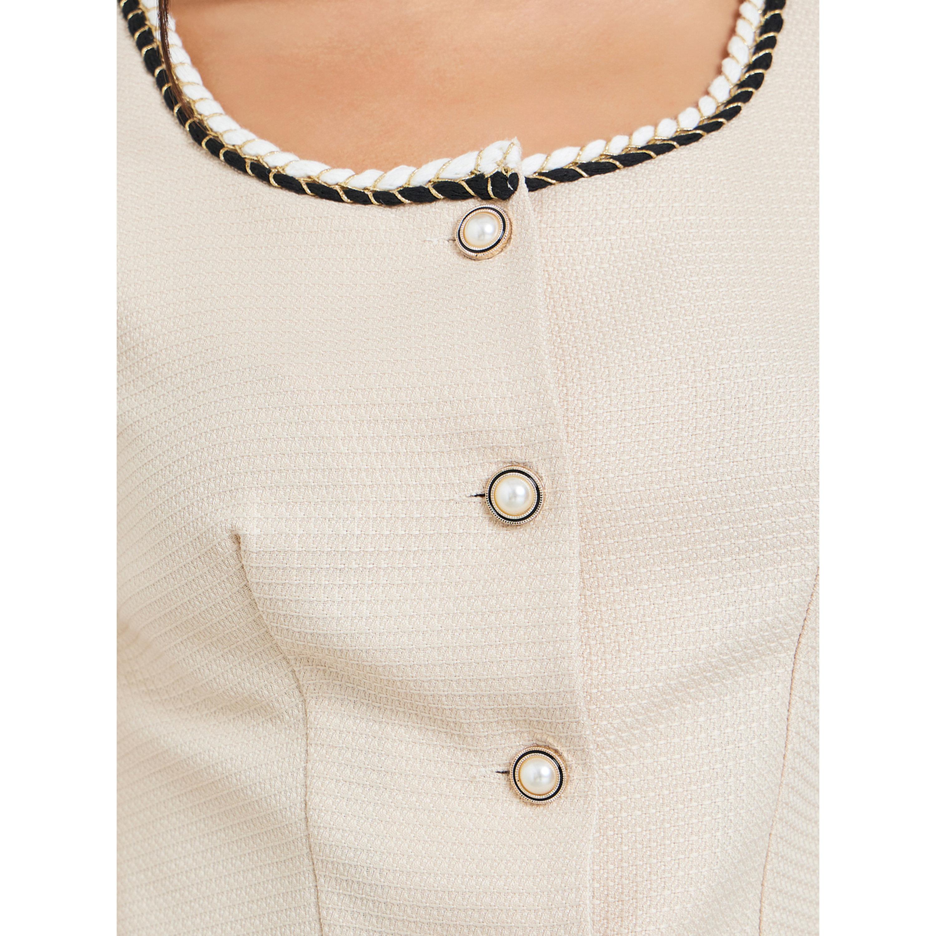 بلوزة بارزة الملمس وبلا أكمام مع أزرار أمامية-women-clothing-shirtsandblouses-blouses-image-3