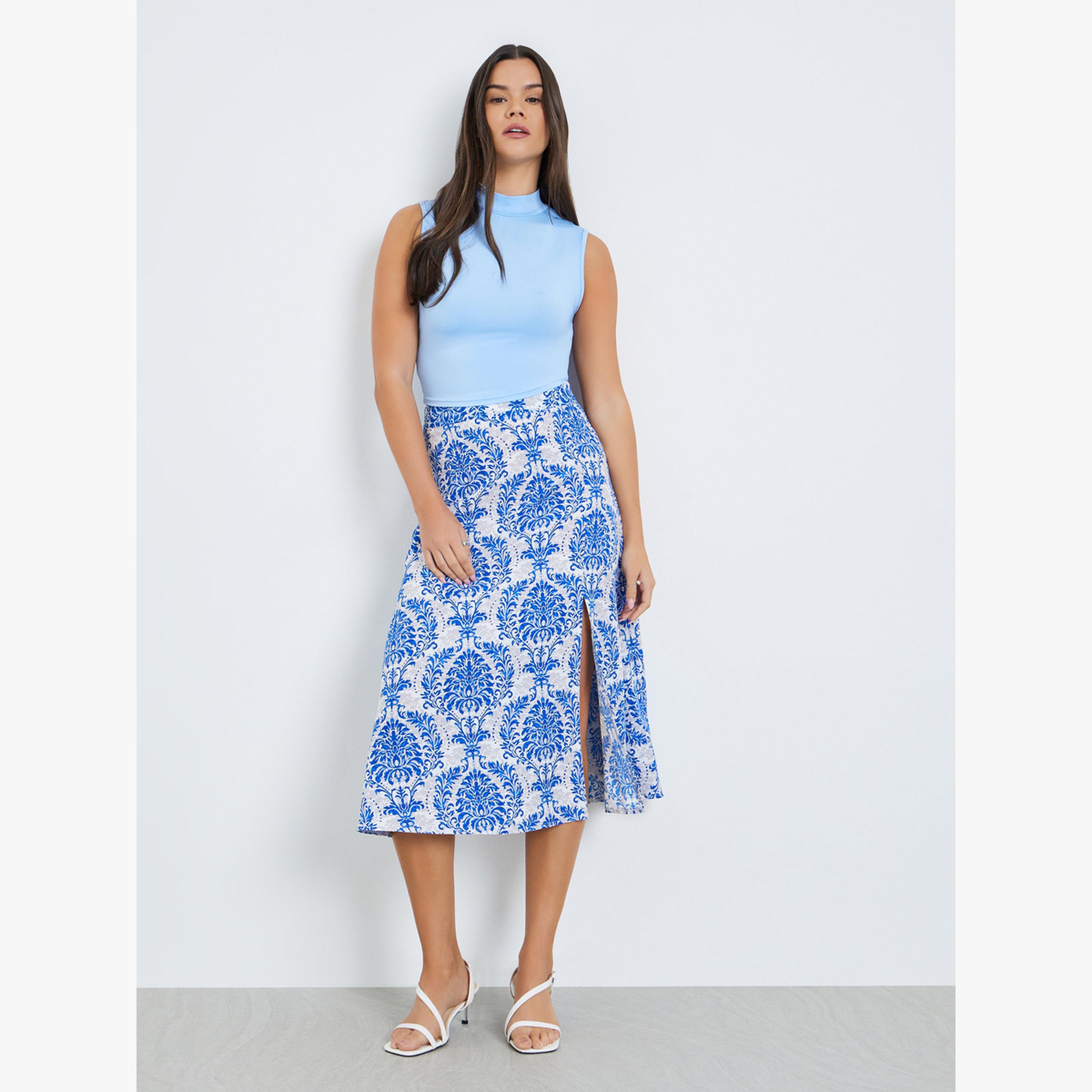 طقم منسق من تنورة بطبعة زهور وبلوزة ضيقة-women-clothing-coordsets-image-3