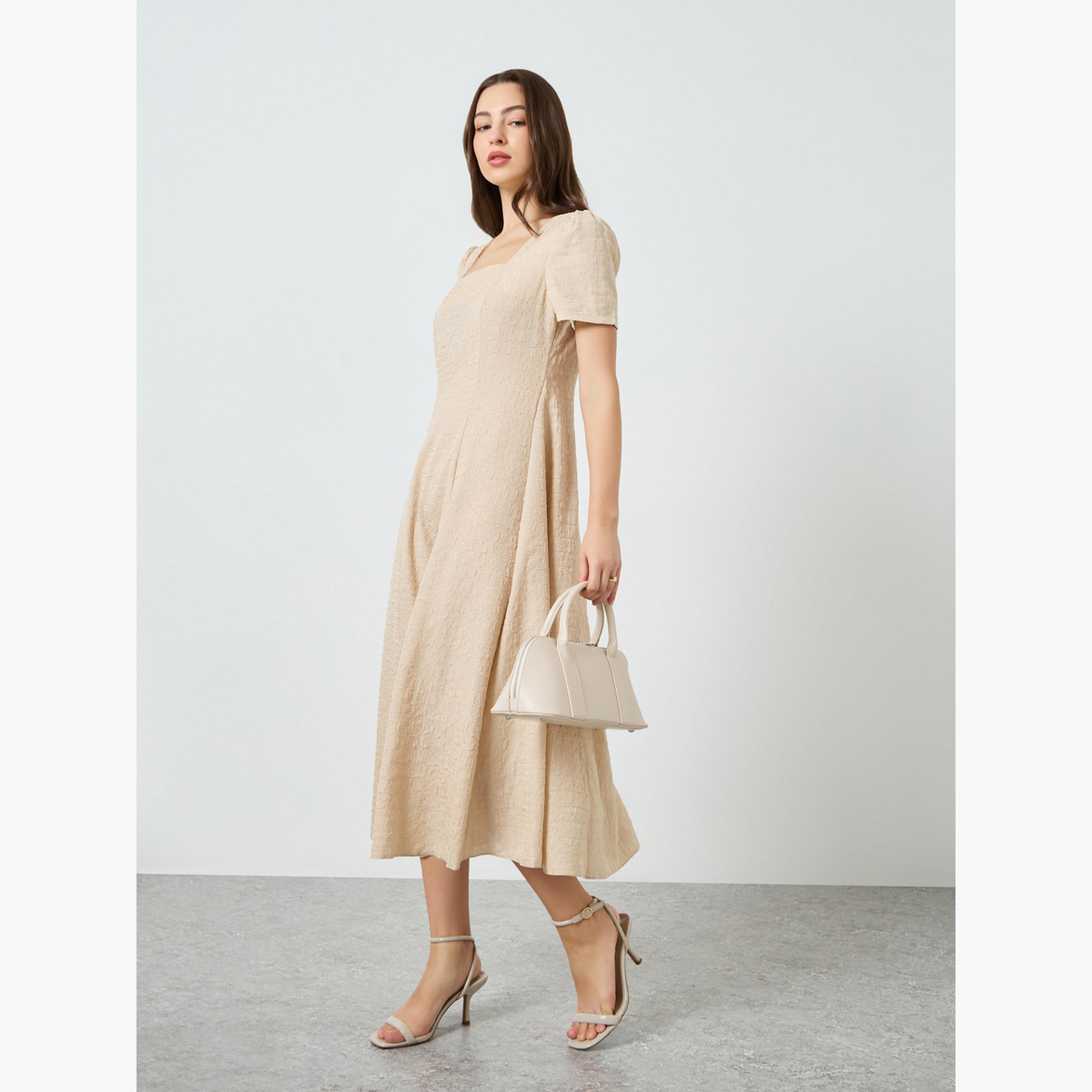 فستان ميدي بملمس بارز وياقة مربعة وخصر محدد للنساء-women-clothing-dresses-image-1