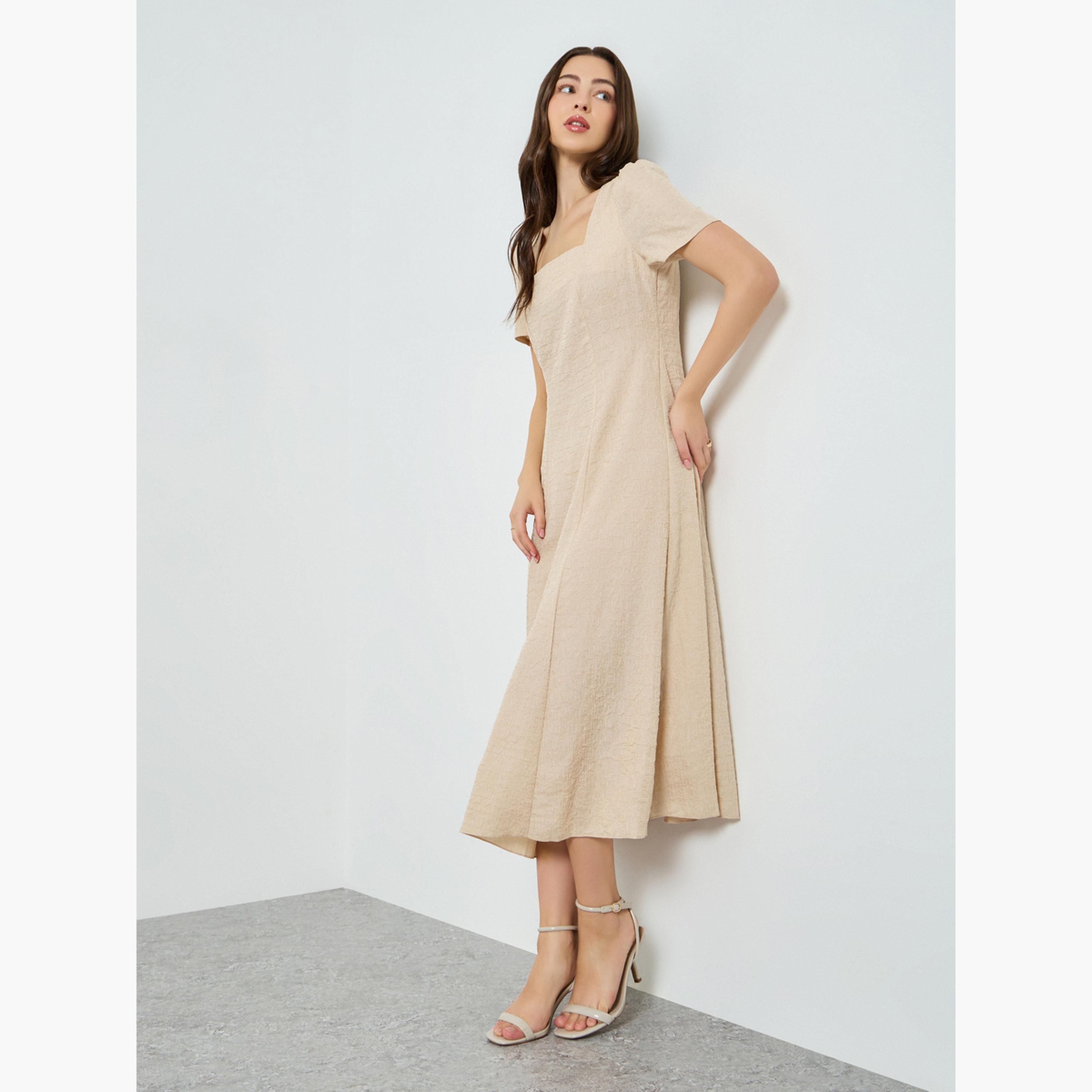 فستان ميدي بملمس بارز وياقة مربعة وخصر محدد للنساء-women-clothing-dresses-image-3