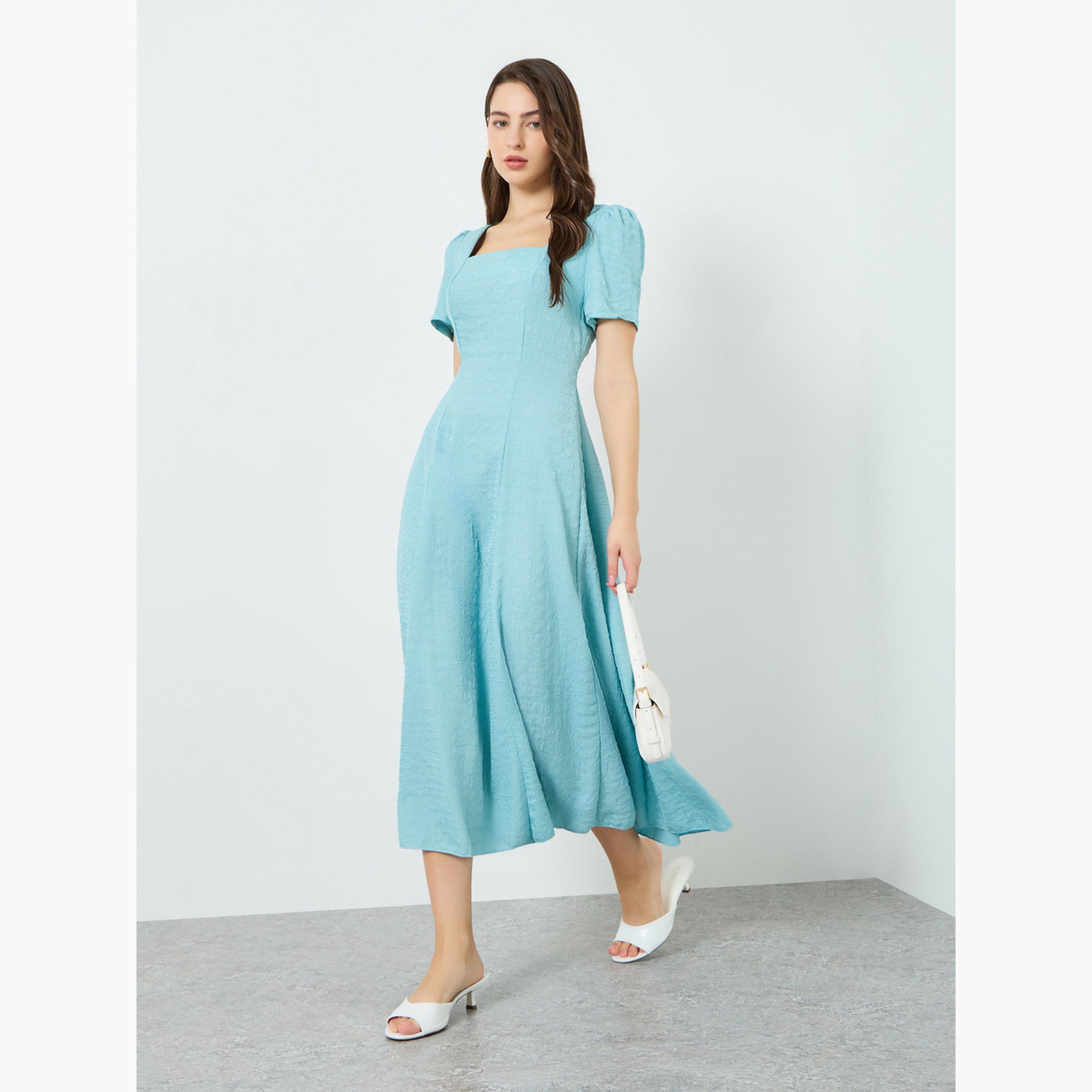 فستان ميدي بملمس بارز وياقة مربعة وخصر محدد للنساء-women-clothing-dresses-image-1