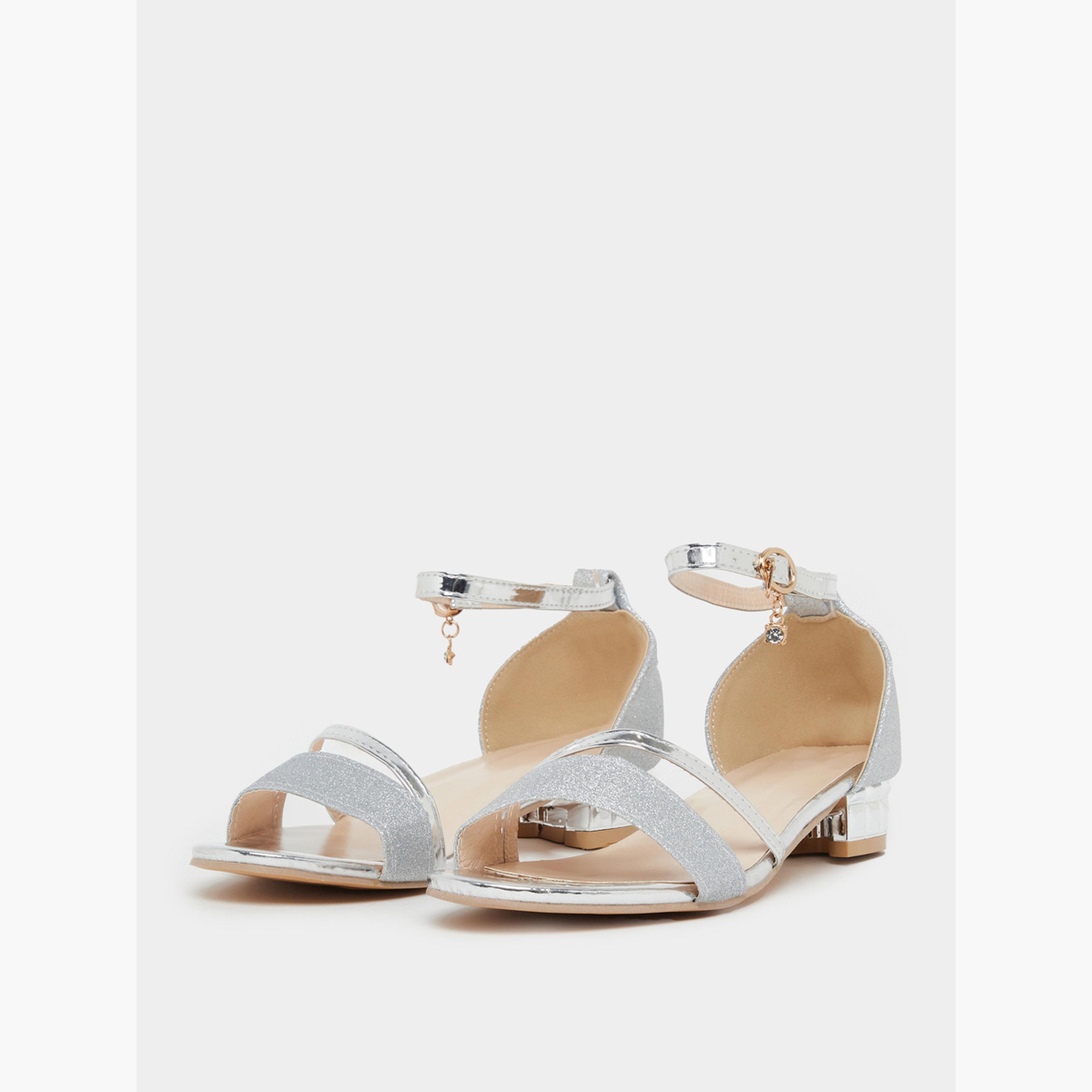 صندل بكعب منخفض ولامع-women-shoes-sandals-flats-image-1
