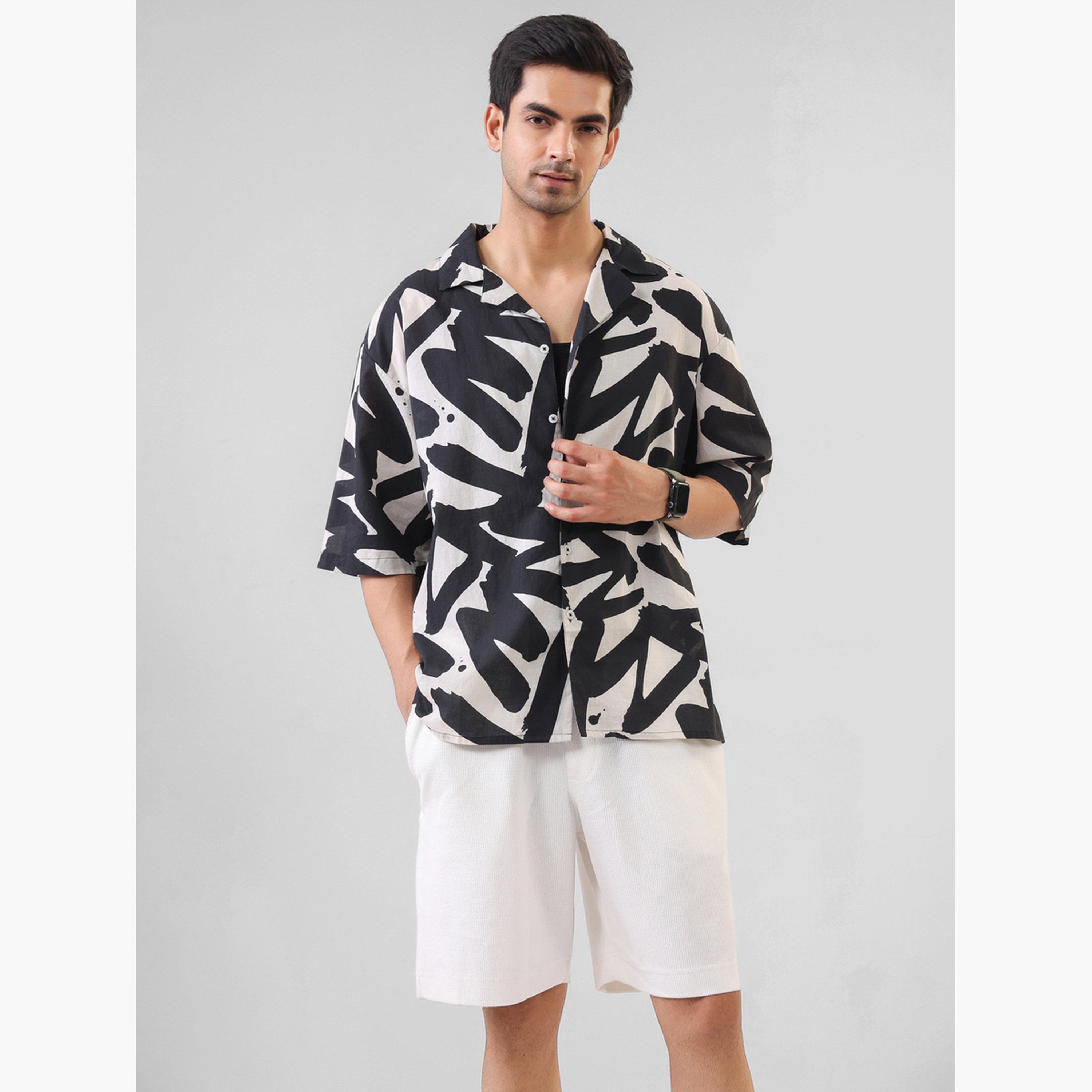 قميص قطن مطبع بقصة واسعة للرجال-men-clothing-shirts-image-5