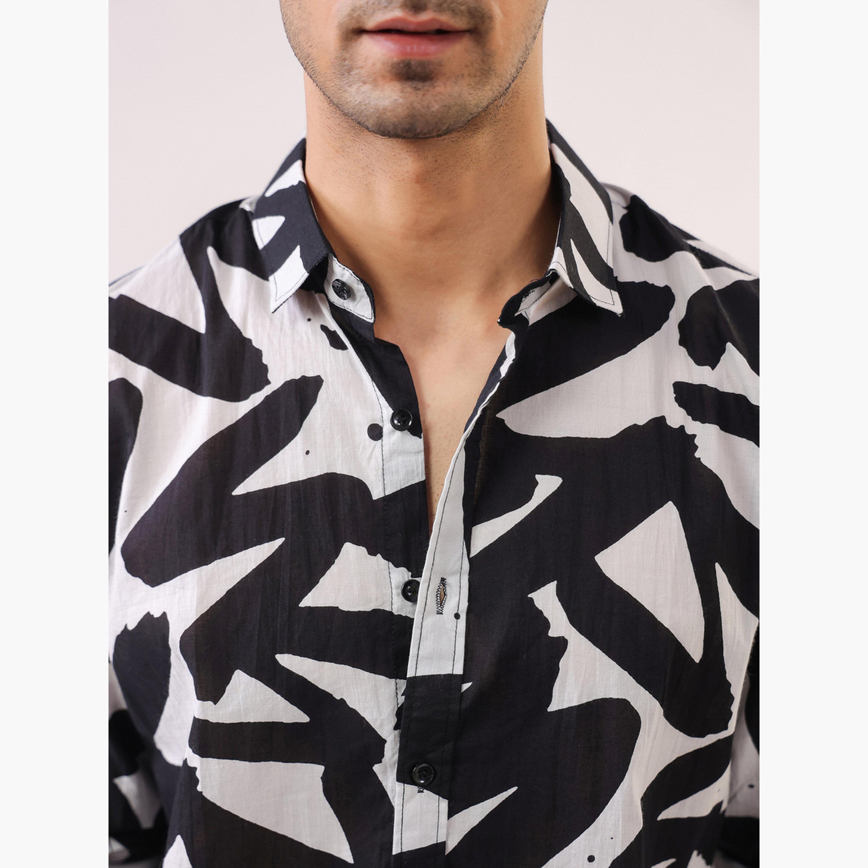 قميص قطن مطبع بقصة مريحة للرجال-men-clothing-shirts-image-5