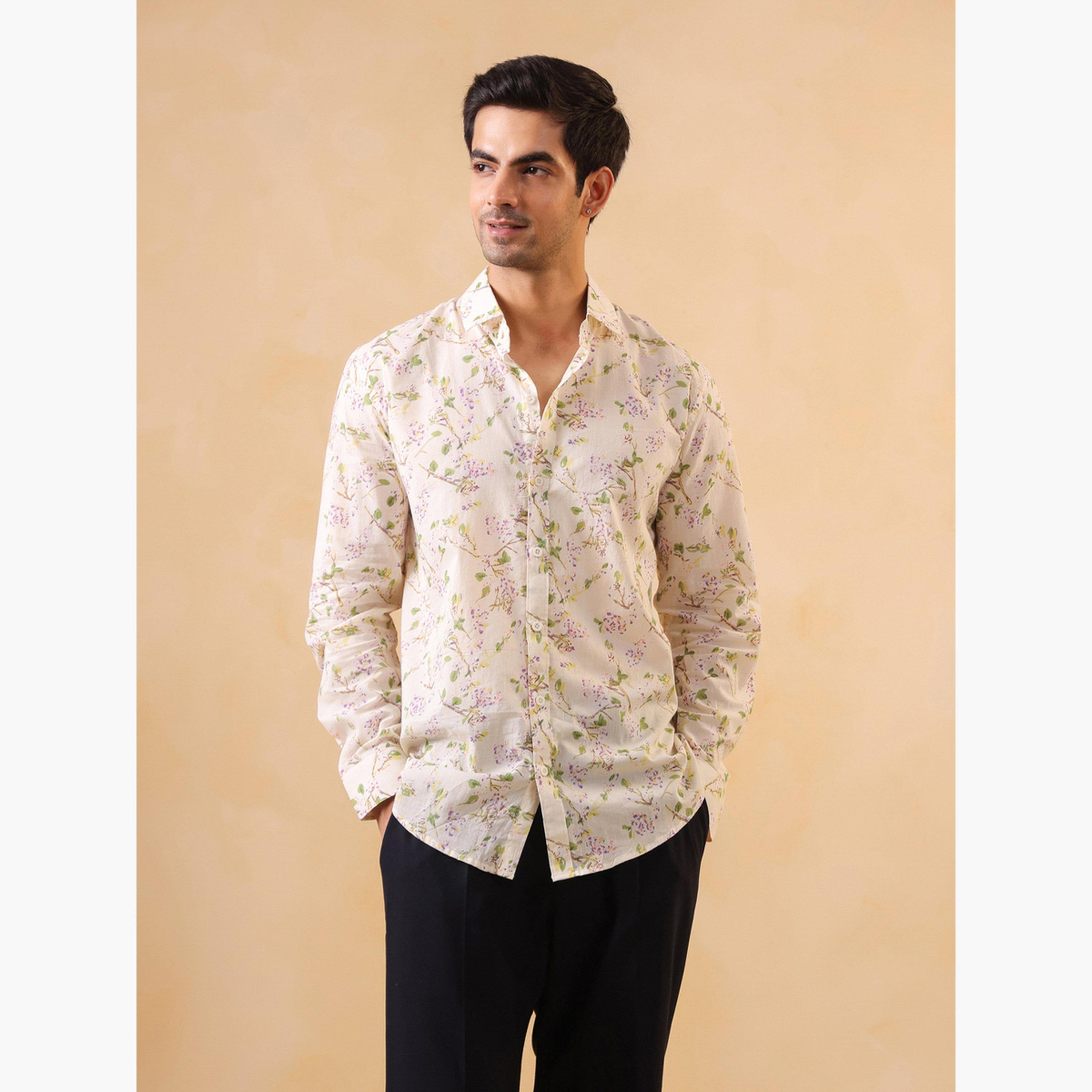 قميص قطن مطبع بقصة مريحة للرجال-men-clothing-shirts-image-6