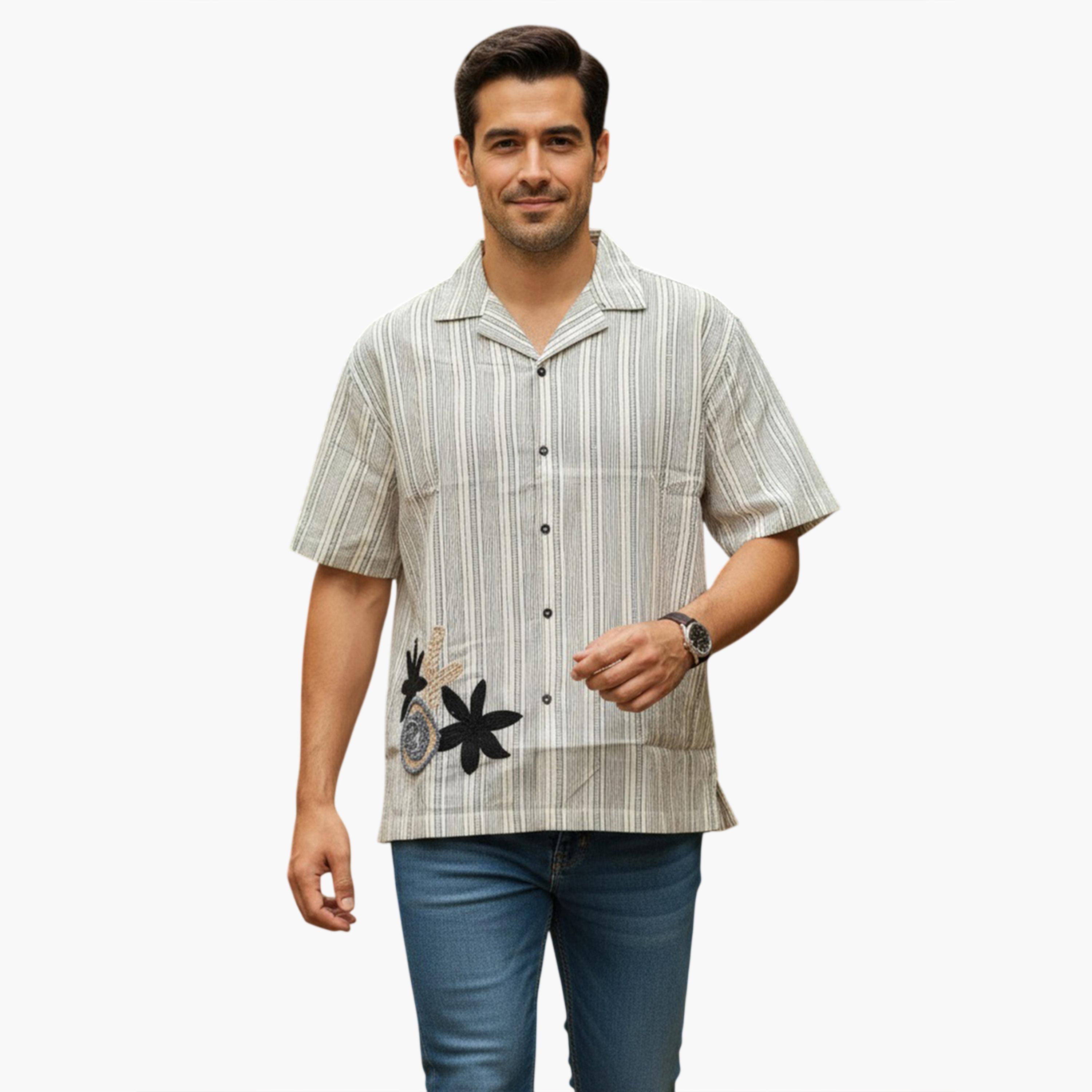 قميص قطن مخطط بقصة مريحة للرجال-men-clothing-shirts-image-1