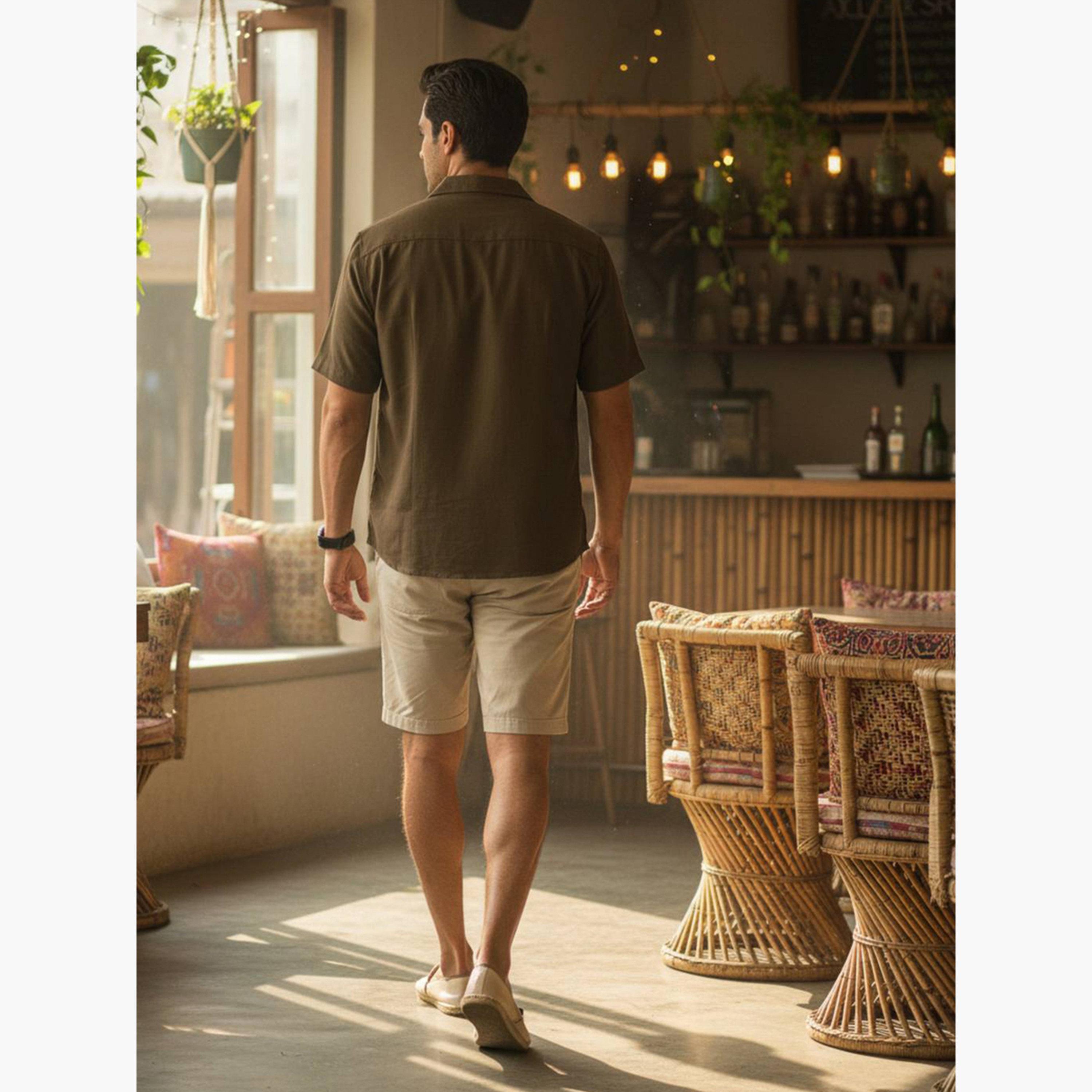 قميص قطن سادة بقصة مريحة للرجال-men-clothing-shirts-image-3