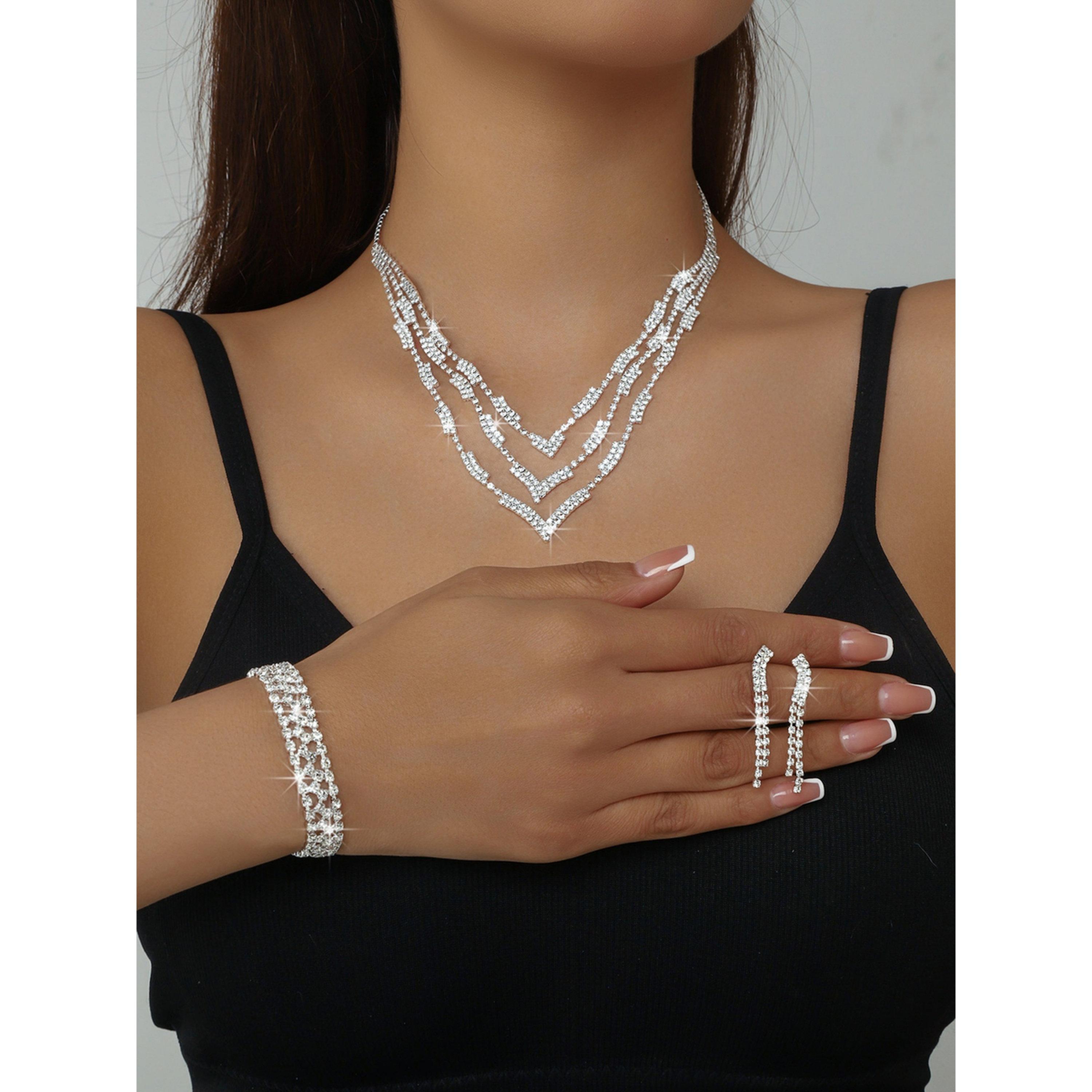 طقم مجوهرات 3 قطع عقد وسوار وأقراط منمقة-women-watchesandjewellery-jewellery-jewellerysets-image-2