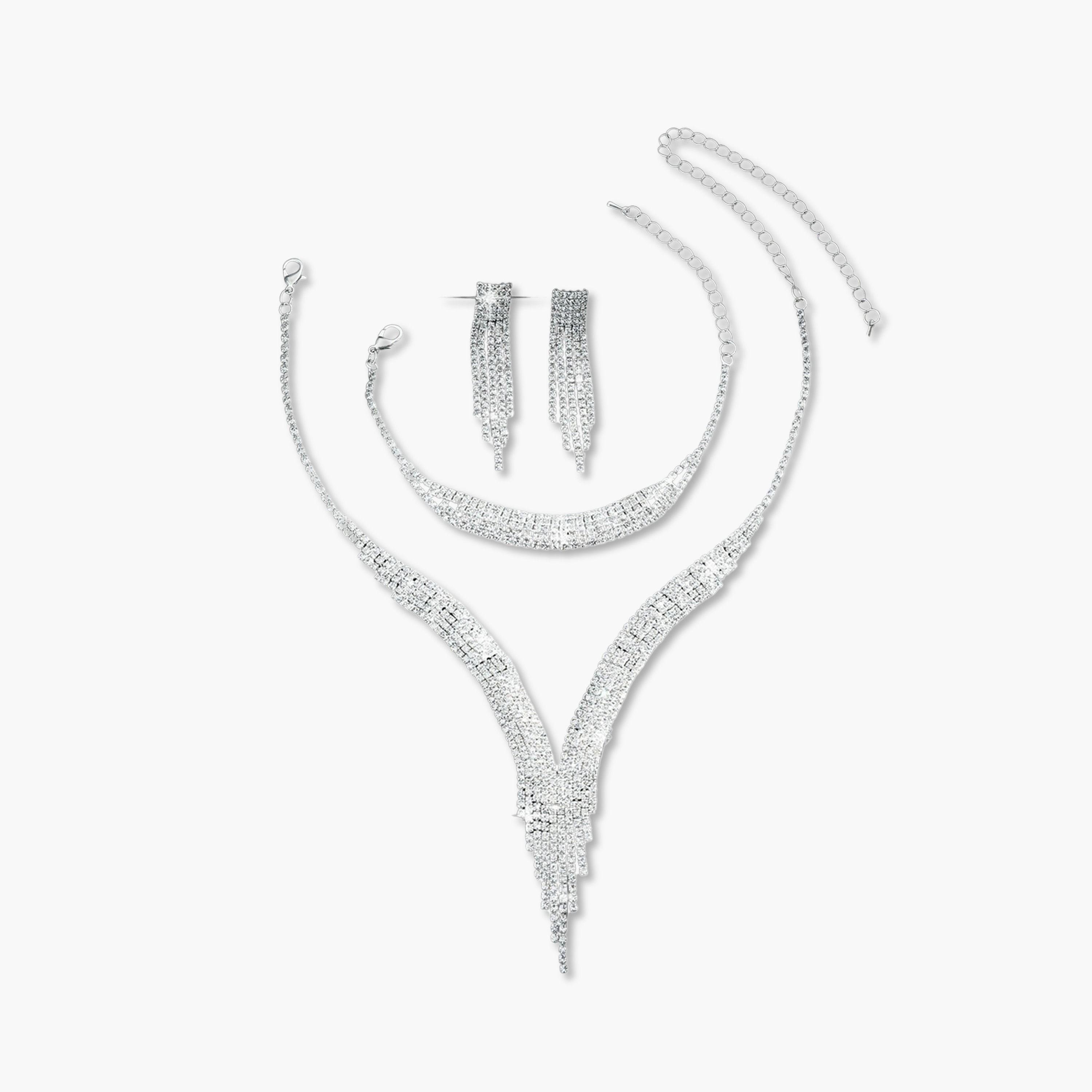 طقم مجوهرات 3 قطع عقد وسوار وأقراط منمقة-women-watchesandjewellery-jewellery-jewellerysets-image-1