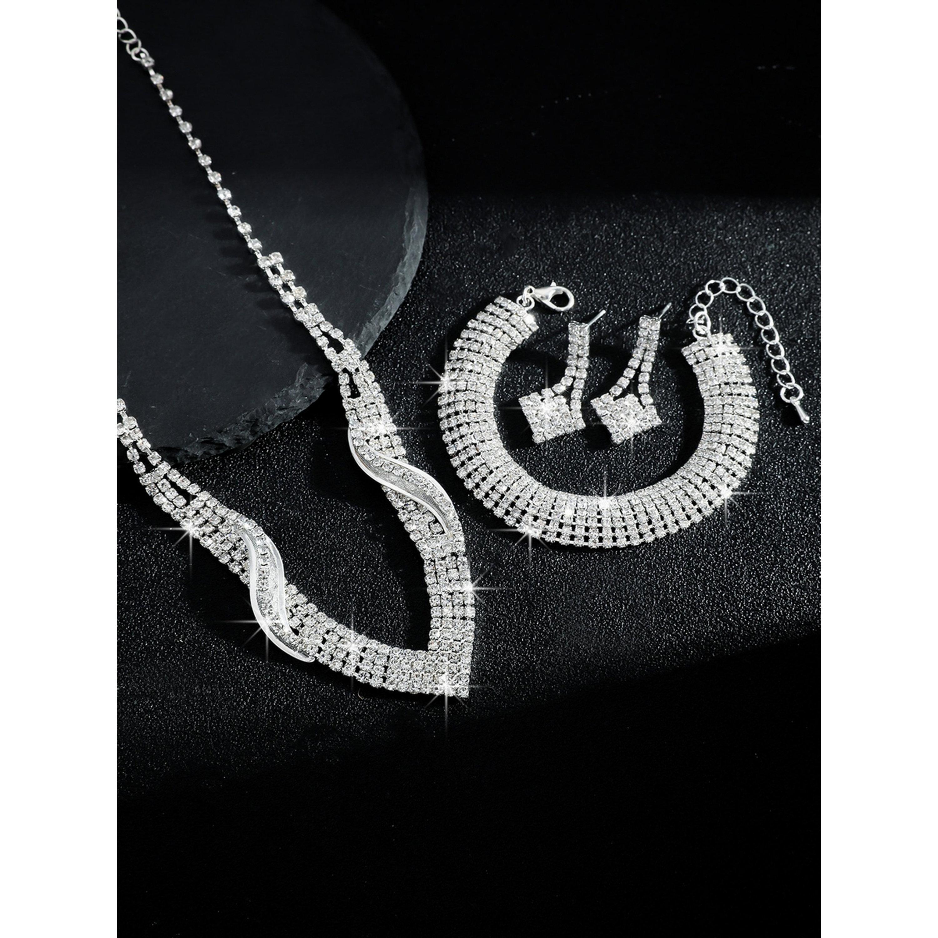 طقم مجوهرات 3 قطع عقد وسوار وأقراط منمقة-women-watchesandjewellery-jewellery-jewellerysets-image-4