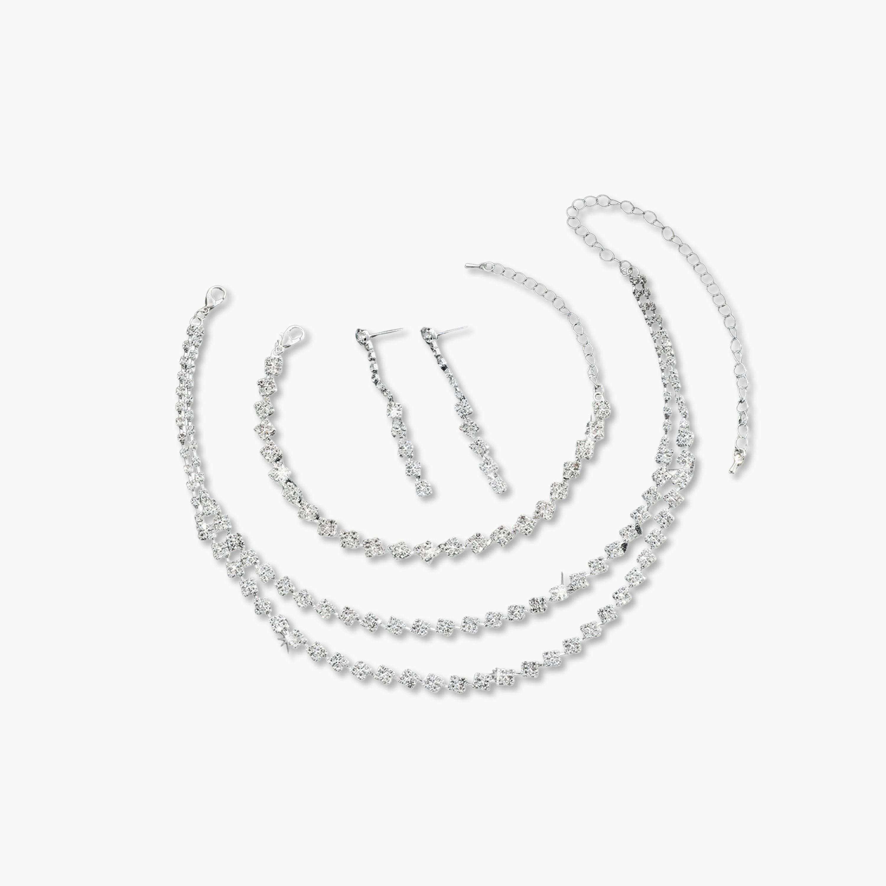 طقم مجوهرات 3 قطع عقد وسوار وأقراط منمقة-women-watchesandjewellery-jewellery-jewellerysets-image-1