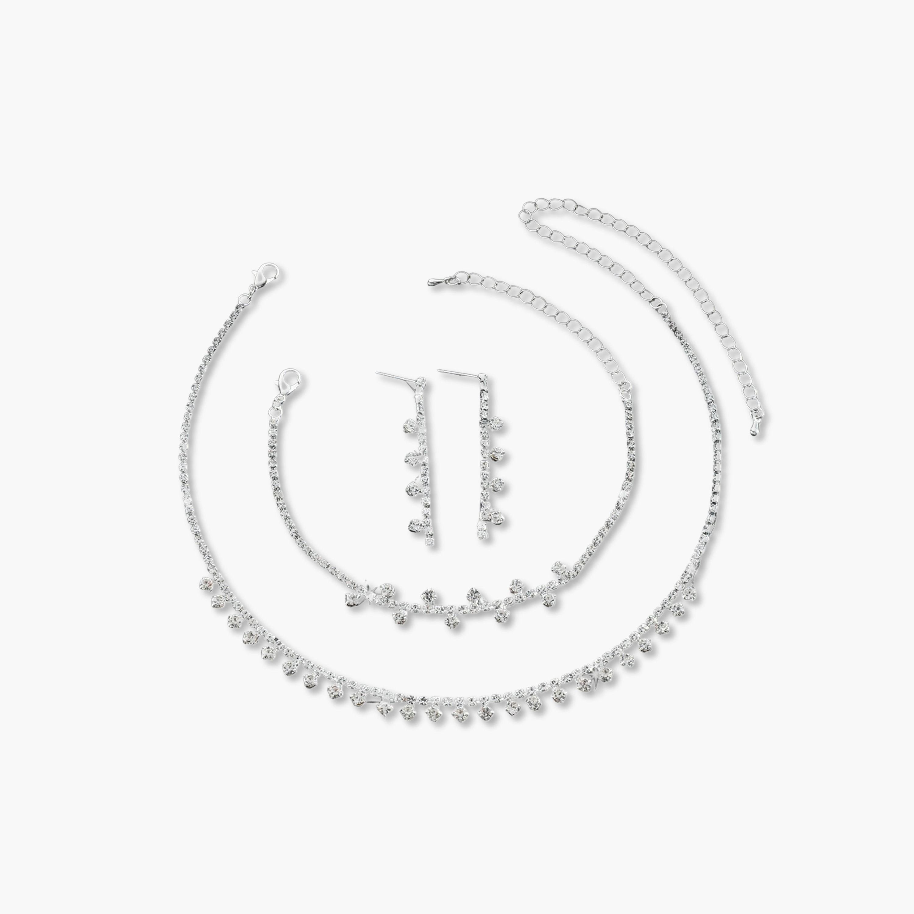 طقم مجوهرات 3 قطع عقد وسوار وأقراط منمقة-women-watchesandjewellery-jewellery-jewellerysets-image-1