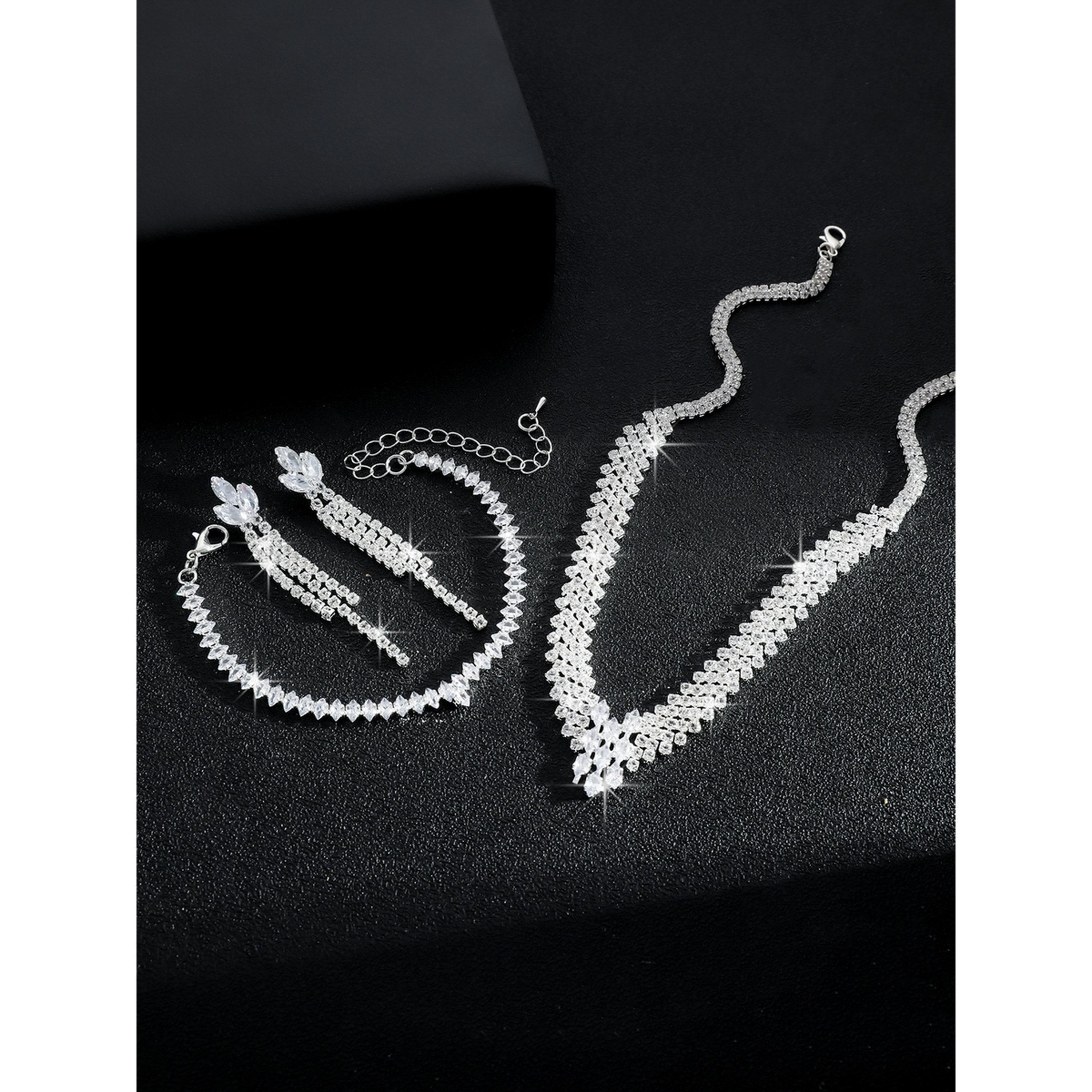 طقم مجوهرات 3 قطع عقد وسوار وأقراط منمقة-women-watchesandjewellery-jewellery-jewellerysets-image-5