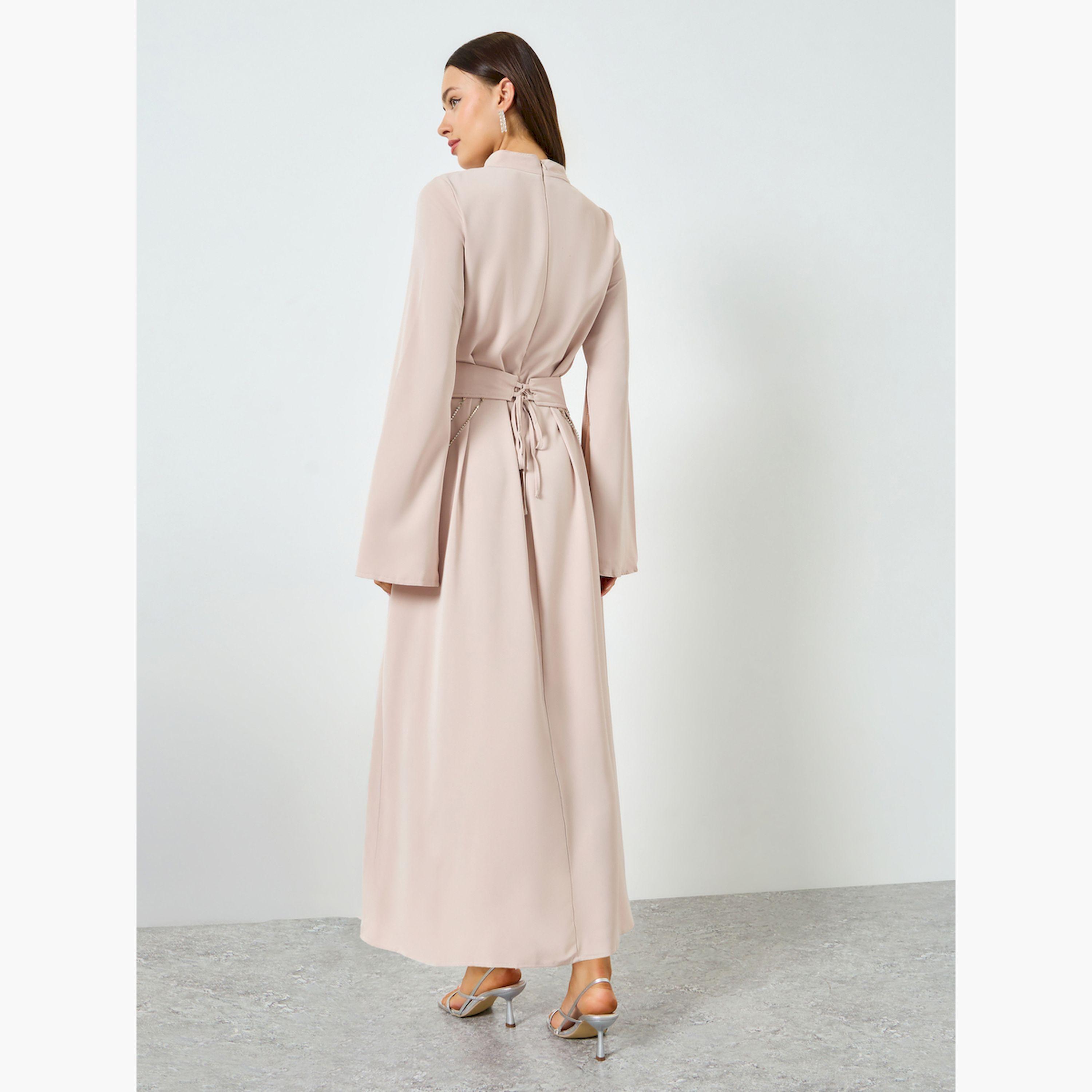 فستان طويل بخصر شكل V وأكمام بفتحات-women-clothing-dresses-image-4