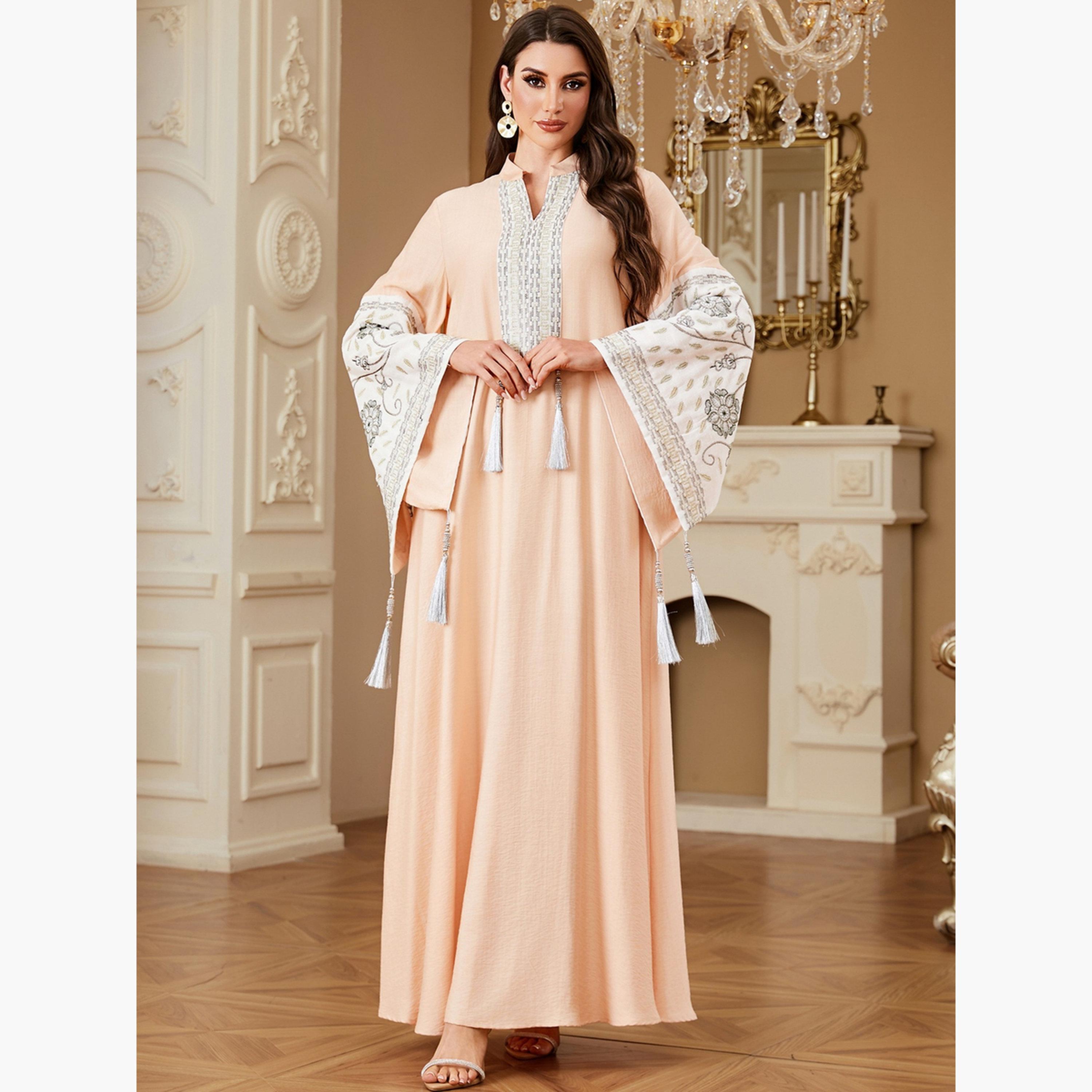 جلابية مطرزة بتفاصيل شرابات متدلية-women-arabicclothing-jalabiyas-image-2
