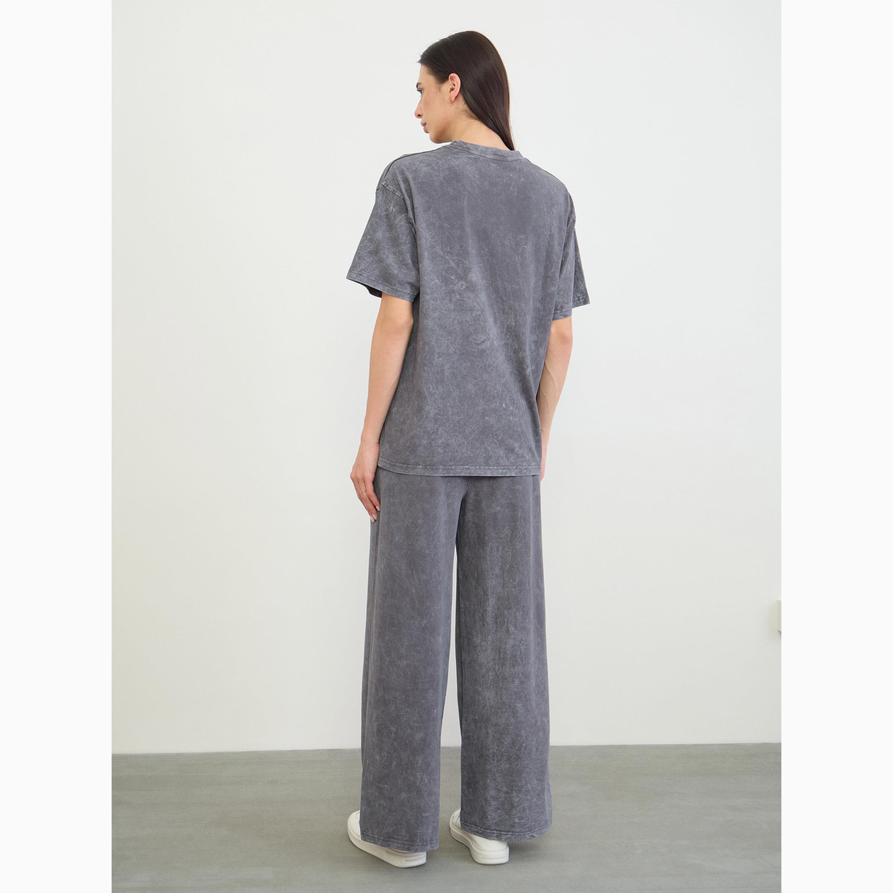 Styli Oversized Acid Wash Embroidered T-Shirt and Wide Leg Joggers Set-women-clothing-coordsets-image-4