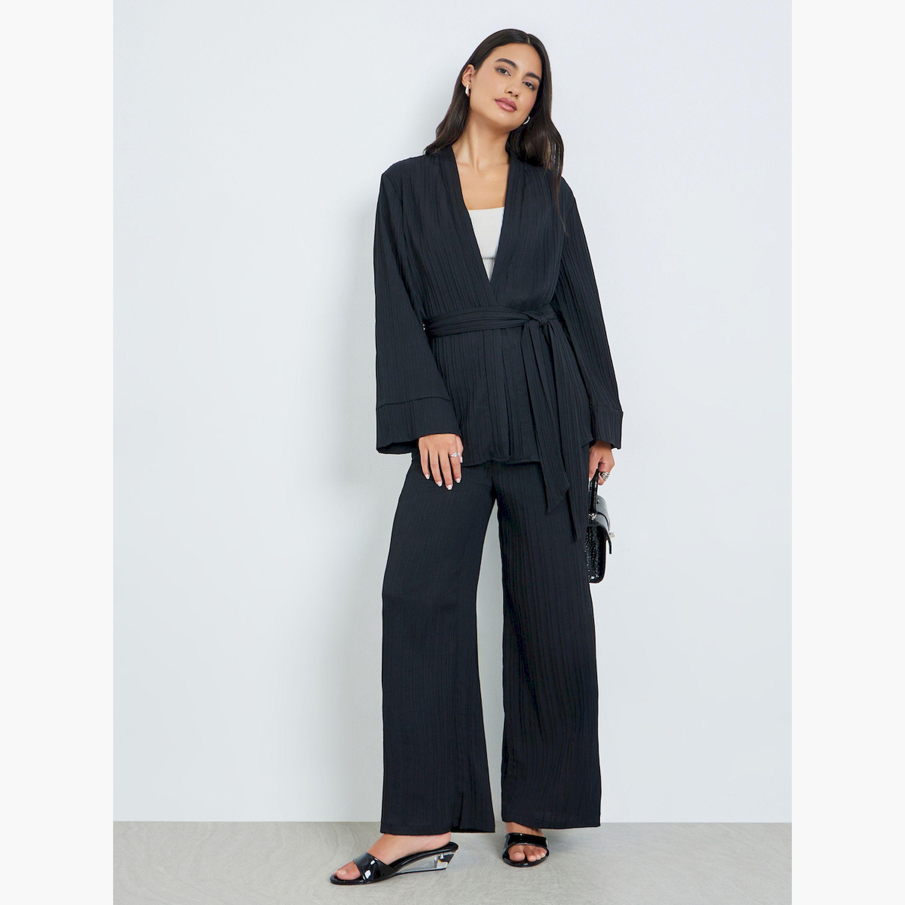 طقم منسق من بنطال وبلوزة واسعة مزينة بكسرات-women-arabicclothing-sets-image-3