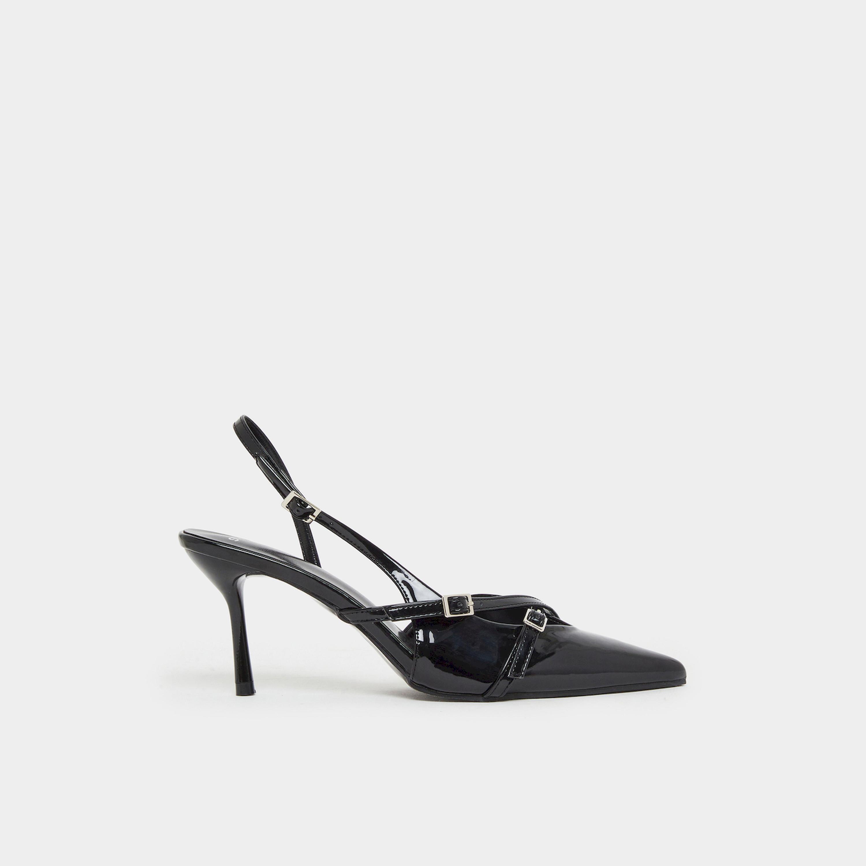 حذاء جلد أسود بسير خلفي وإبزيم-women-shoes-heels-image-2