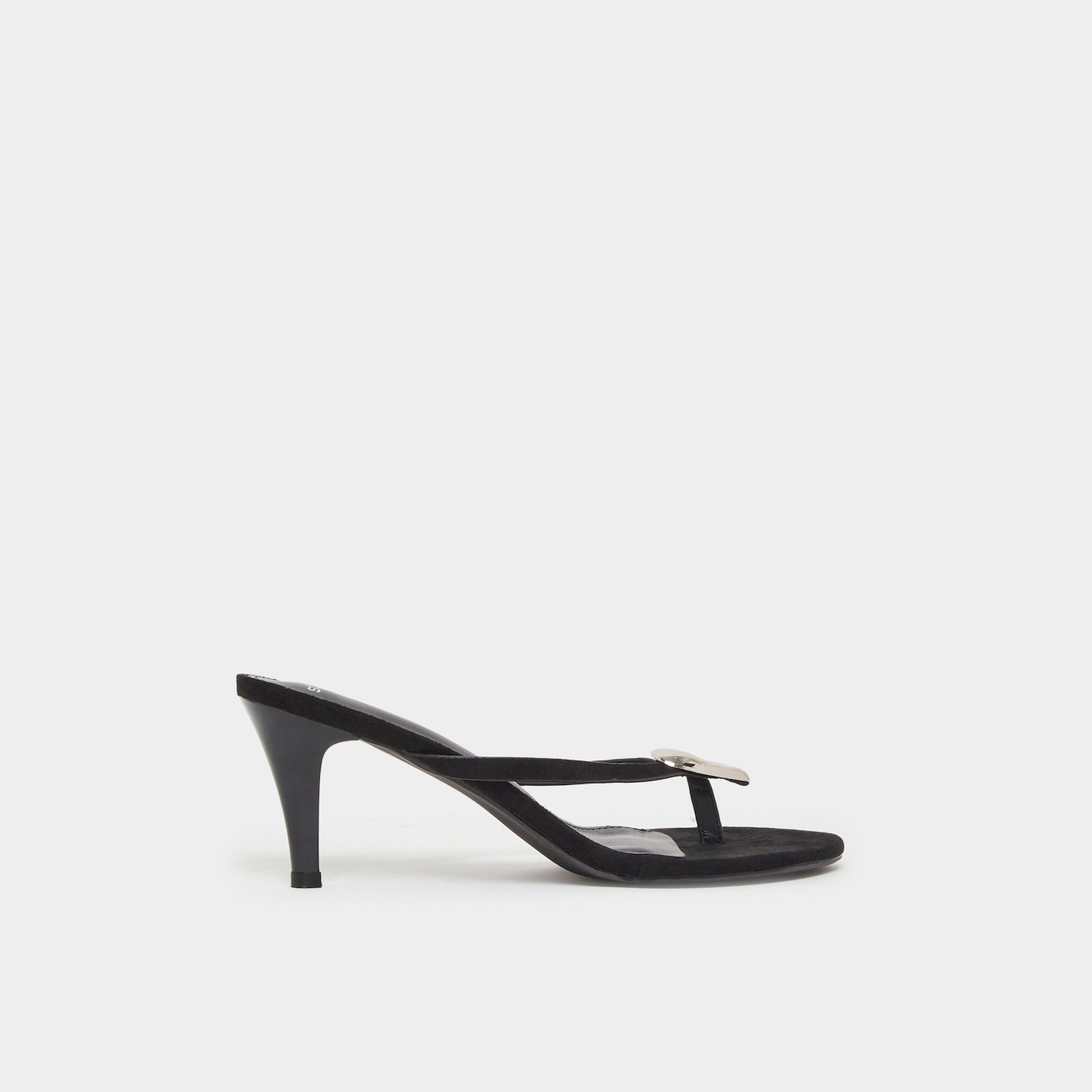 صندل أسود بكعب مخروطي وتفاصيل ذهبية-women-shoes-heels-image-2