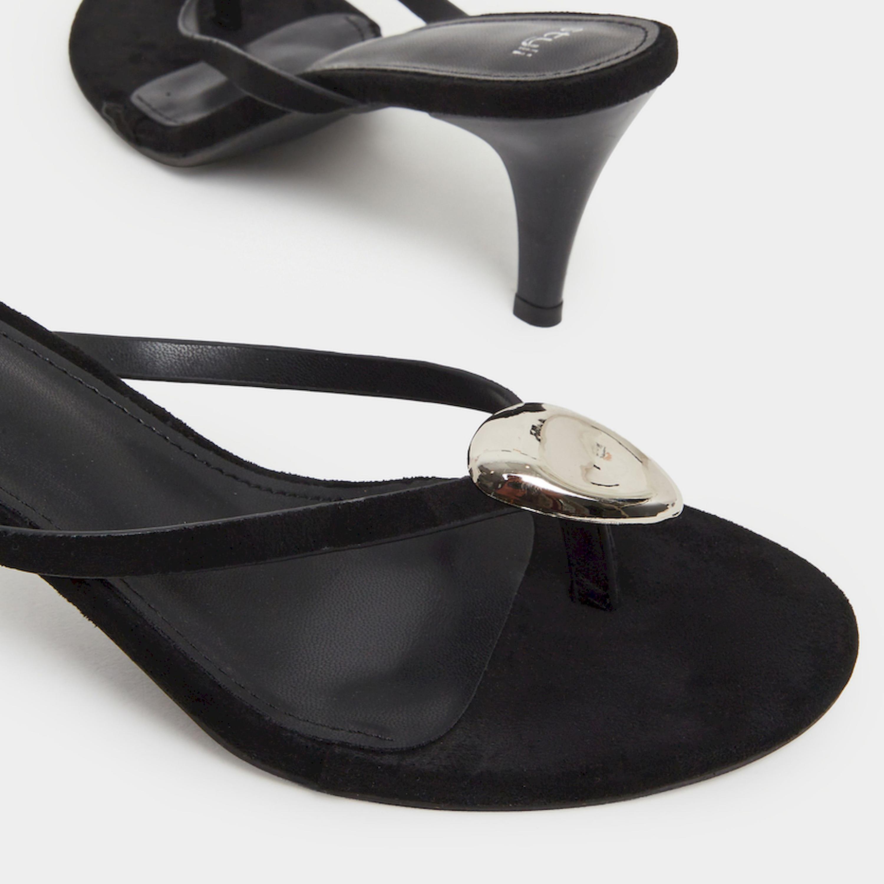 صندل أسود بكعب مخروطي وتفاصيل ذهبية-women-shoes-heels-image-5