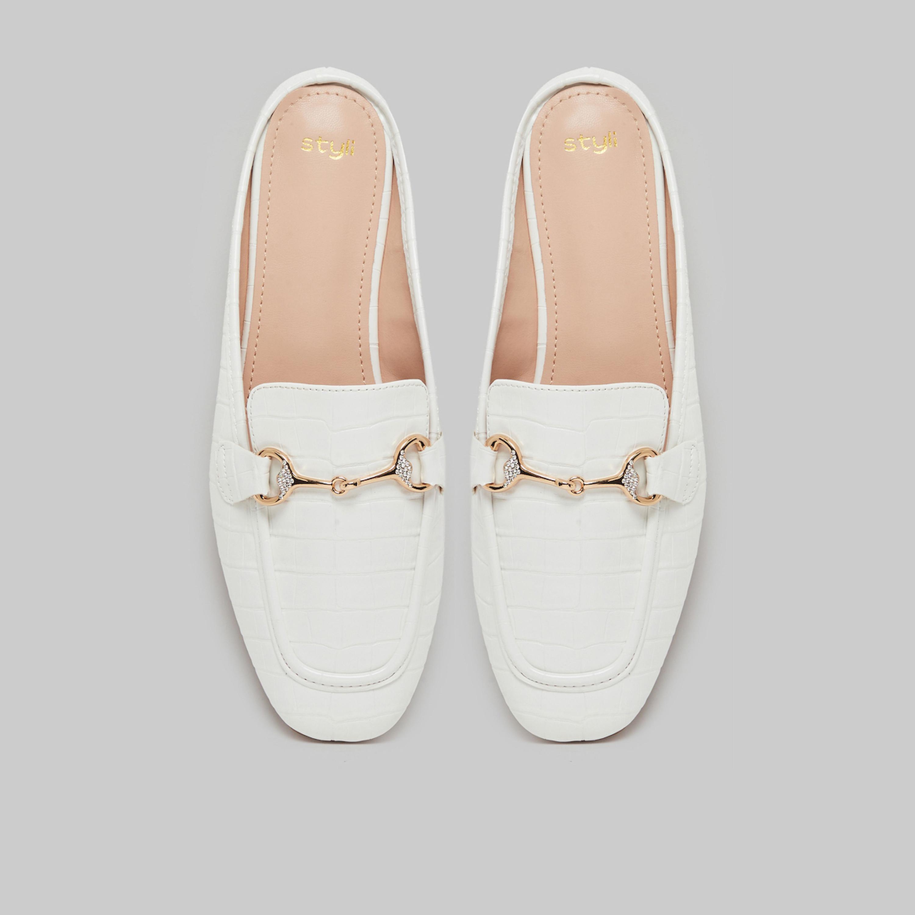 حذاء مول مسطح أبيض بنقشة جلد التمساح-women-shoes-heels-image-3