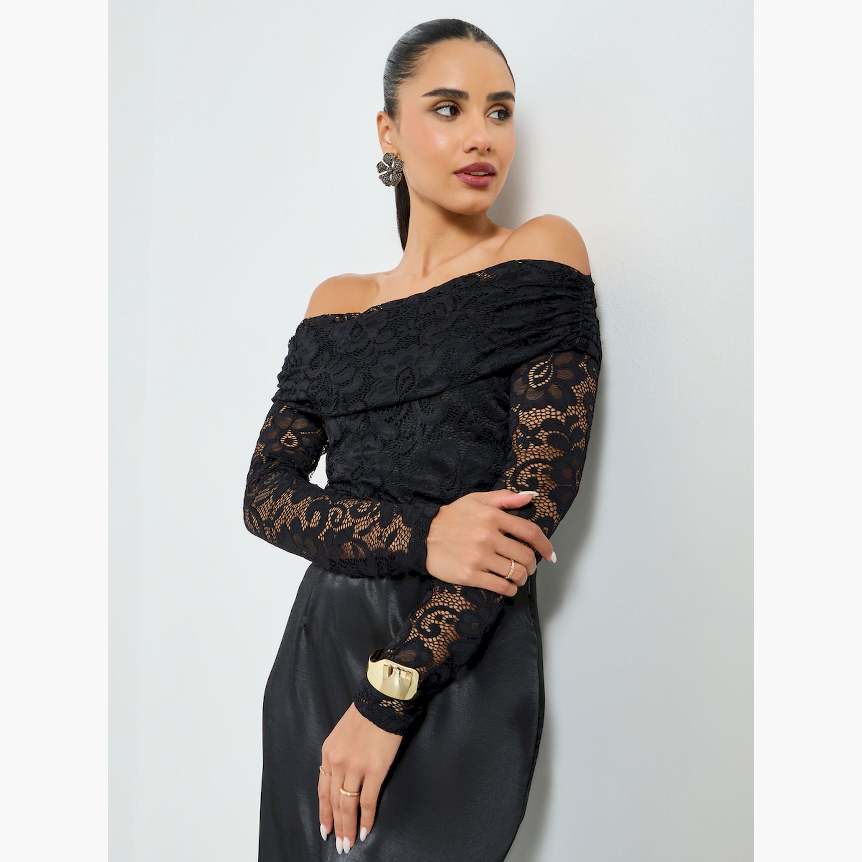 بلوزة دانتيل أكمام طويلة بأكتاف مكشوفة-women-clothing-shirtsandblouses-blouses-image-3