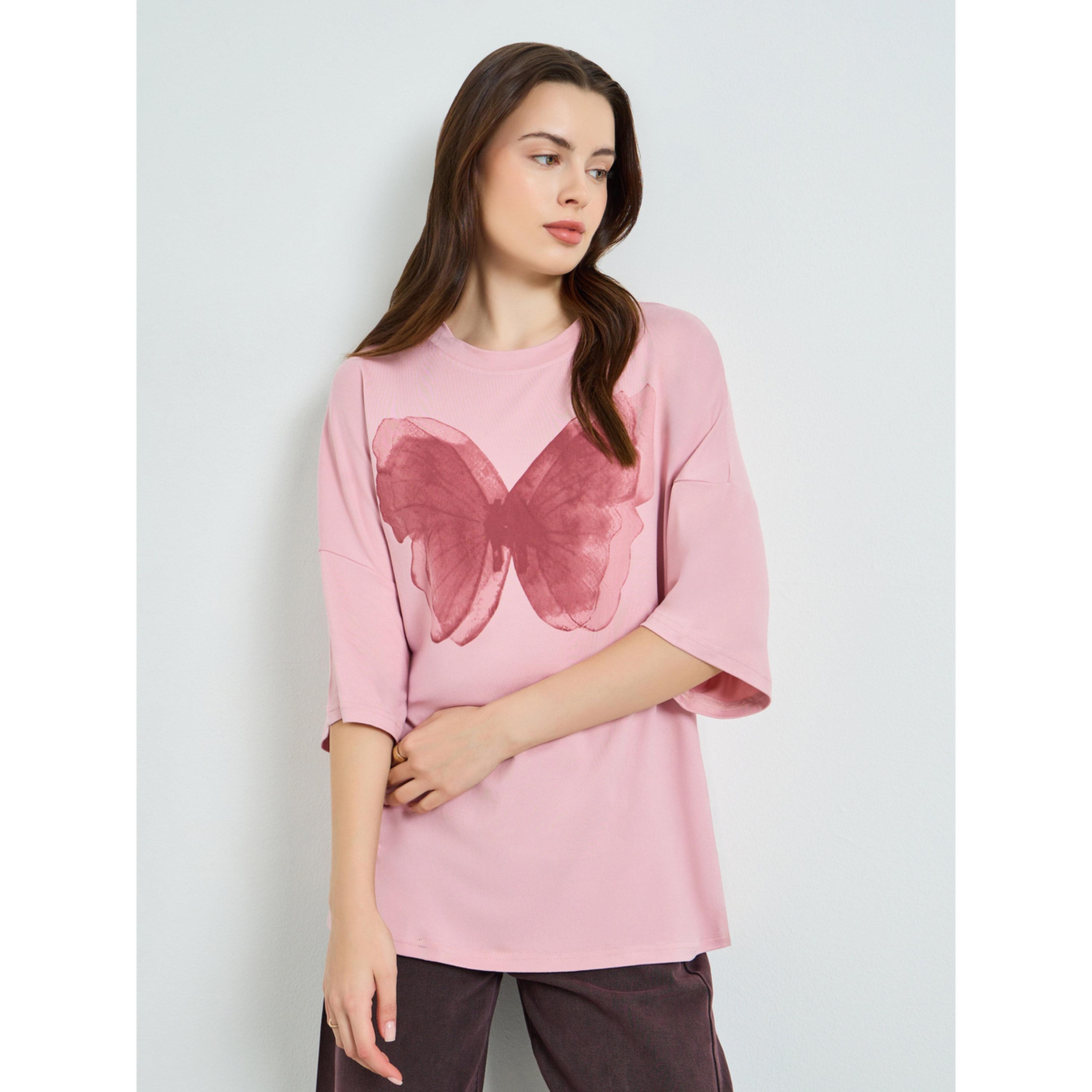 تيشيرت فضفاض بطبعة فراشة جرافيك وردي-women-clothing-tshirts-image-1