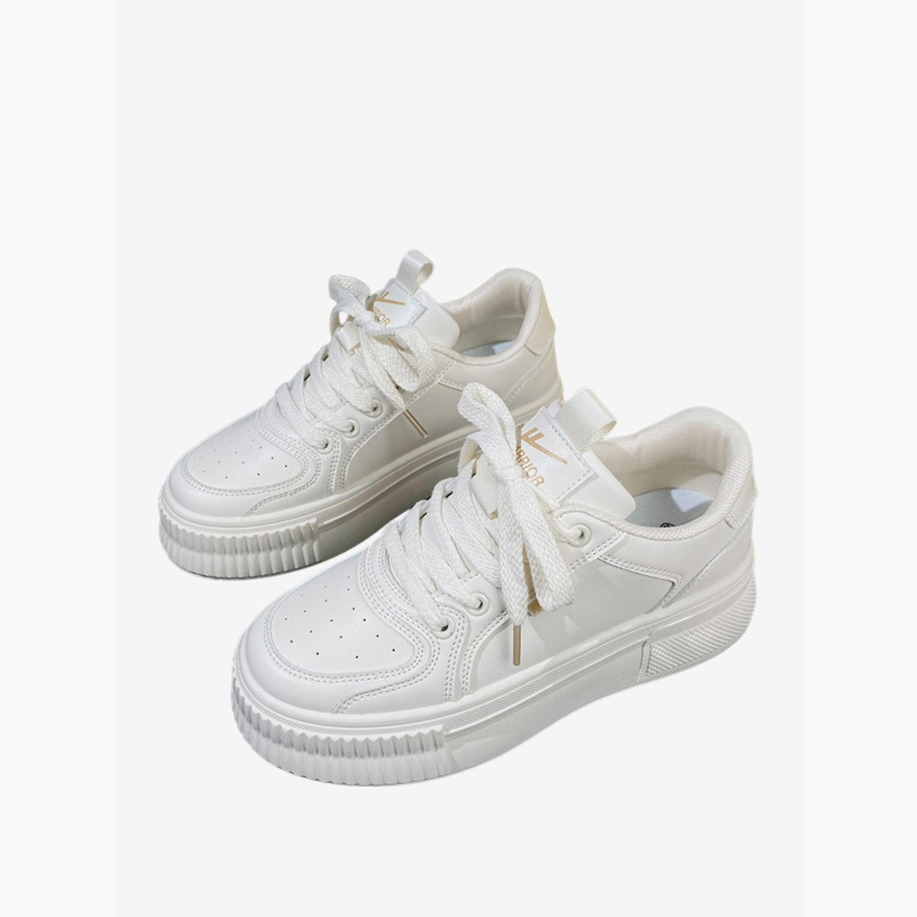 حذاء سنيكرز كاجوال برباط-women-shoes-sneakers-image-1