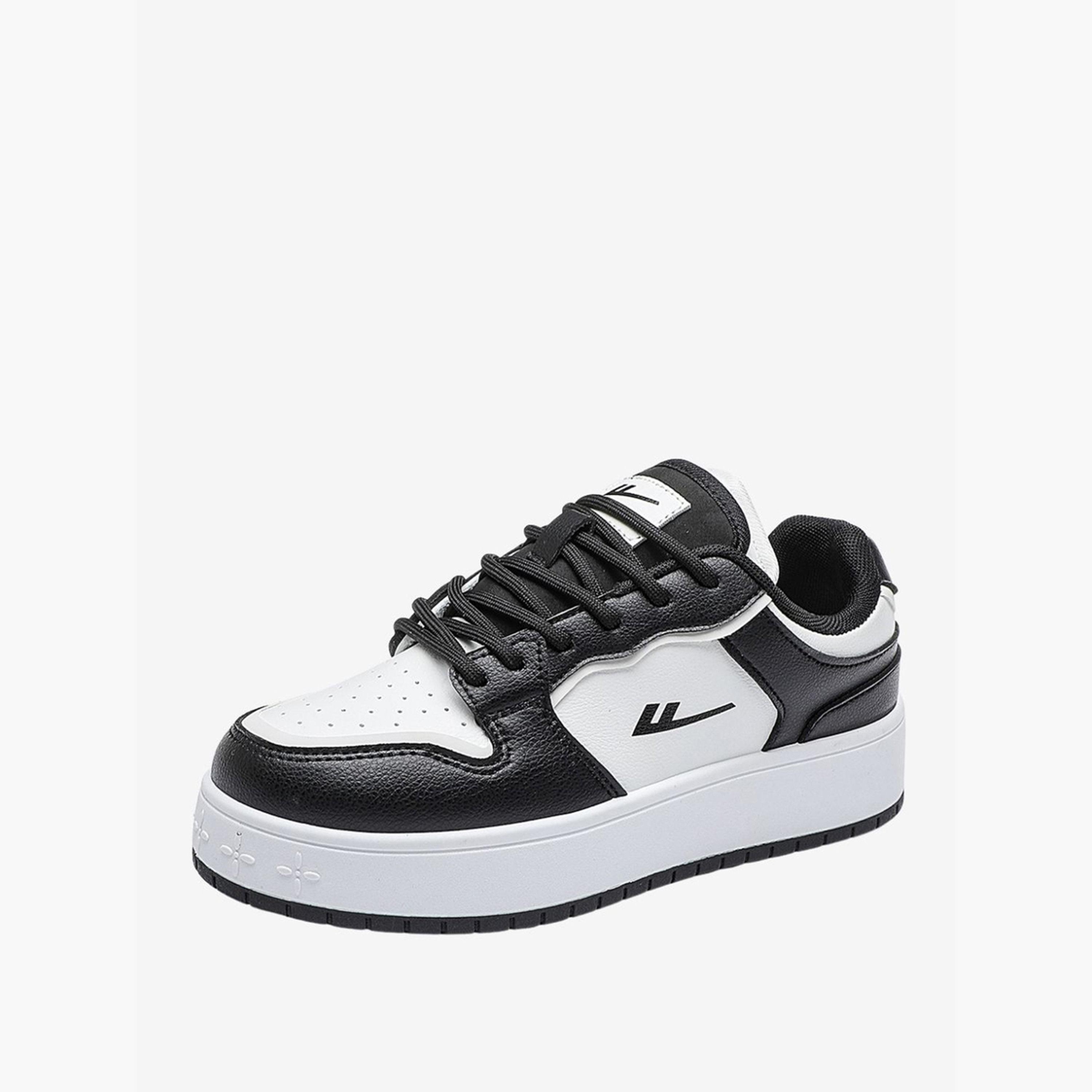 حذاء سنيكرز برباط وتصميم كتل ألوان-women-shoes-sneakers-image-2