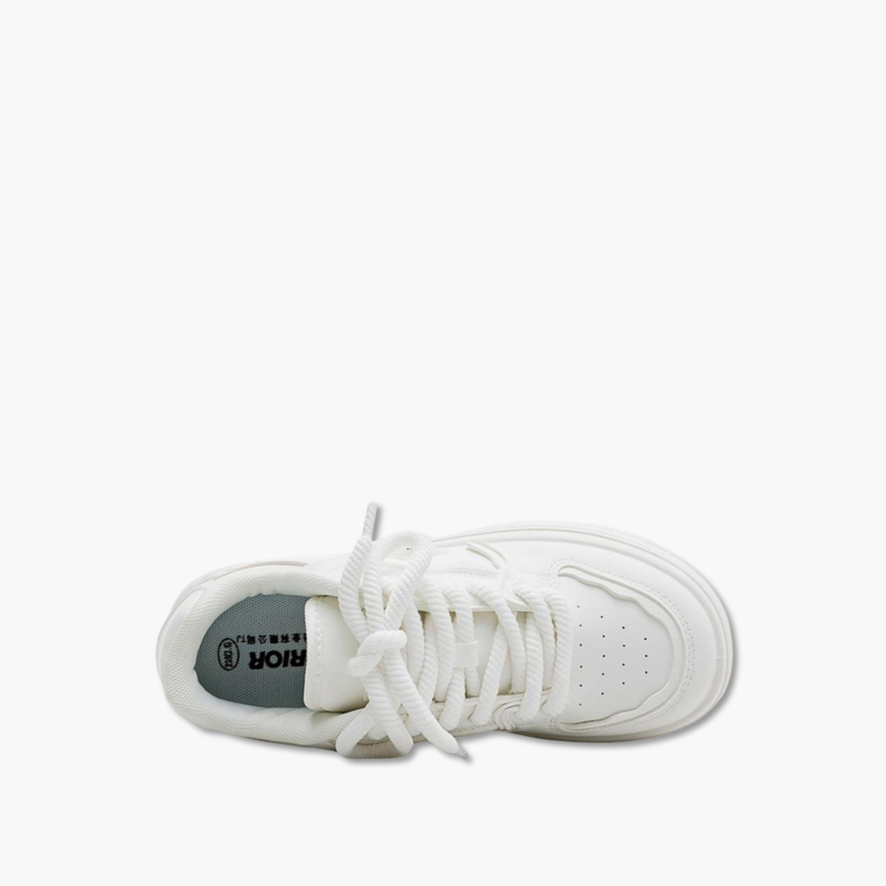 حذاء سنيكرز بأربطة وتفاصيل شعار-women-shoes-sneakers-image-3