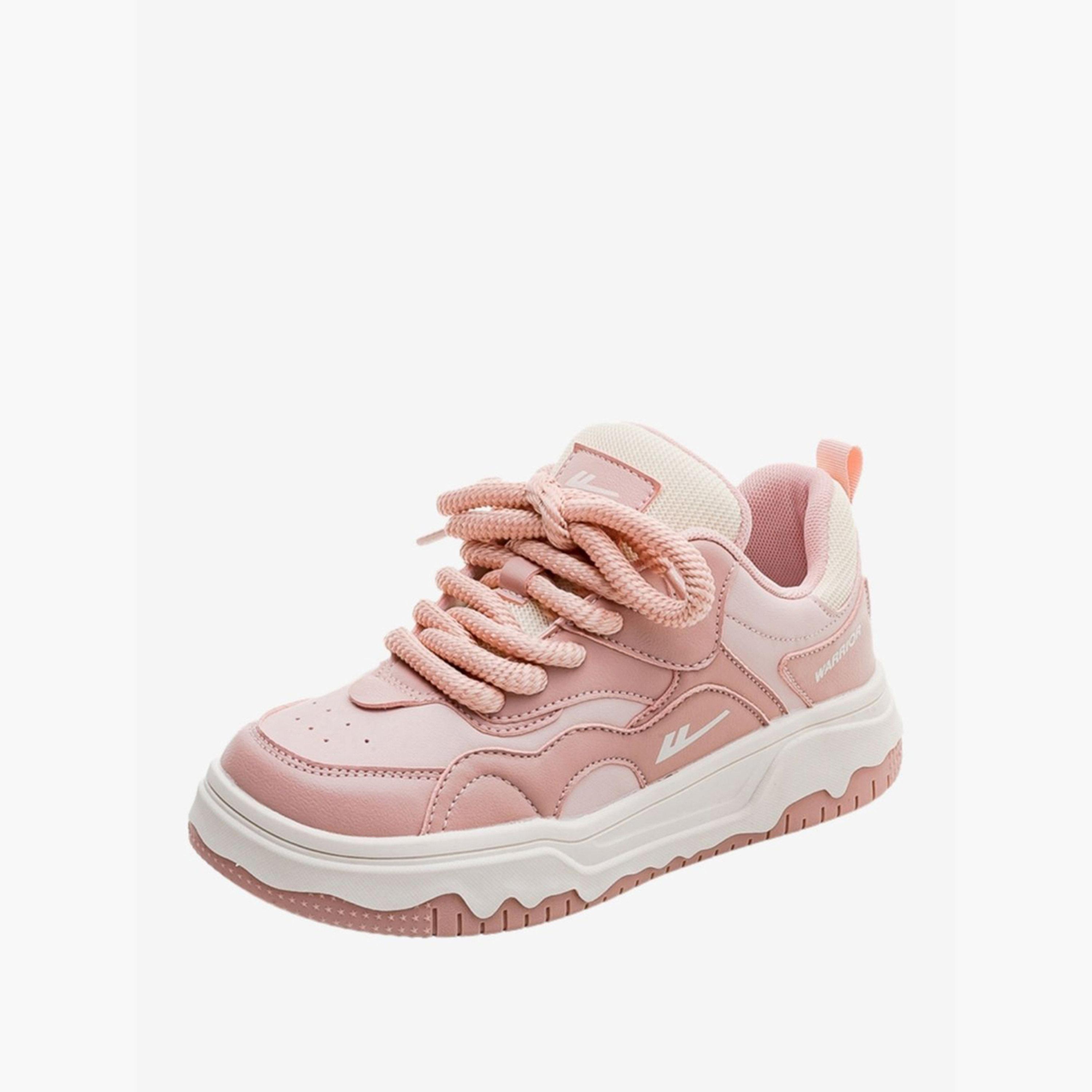 حذاء سنيكرز بأربطة وتفاصيل شعار-women-shoes-sneakers-image-1