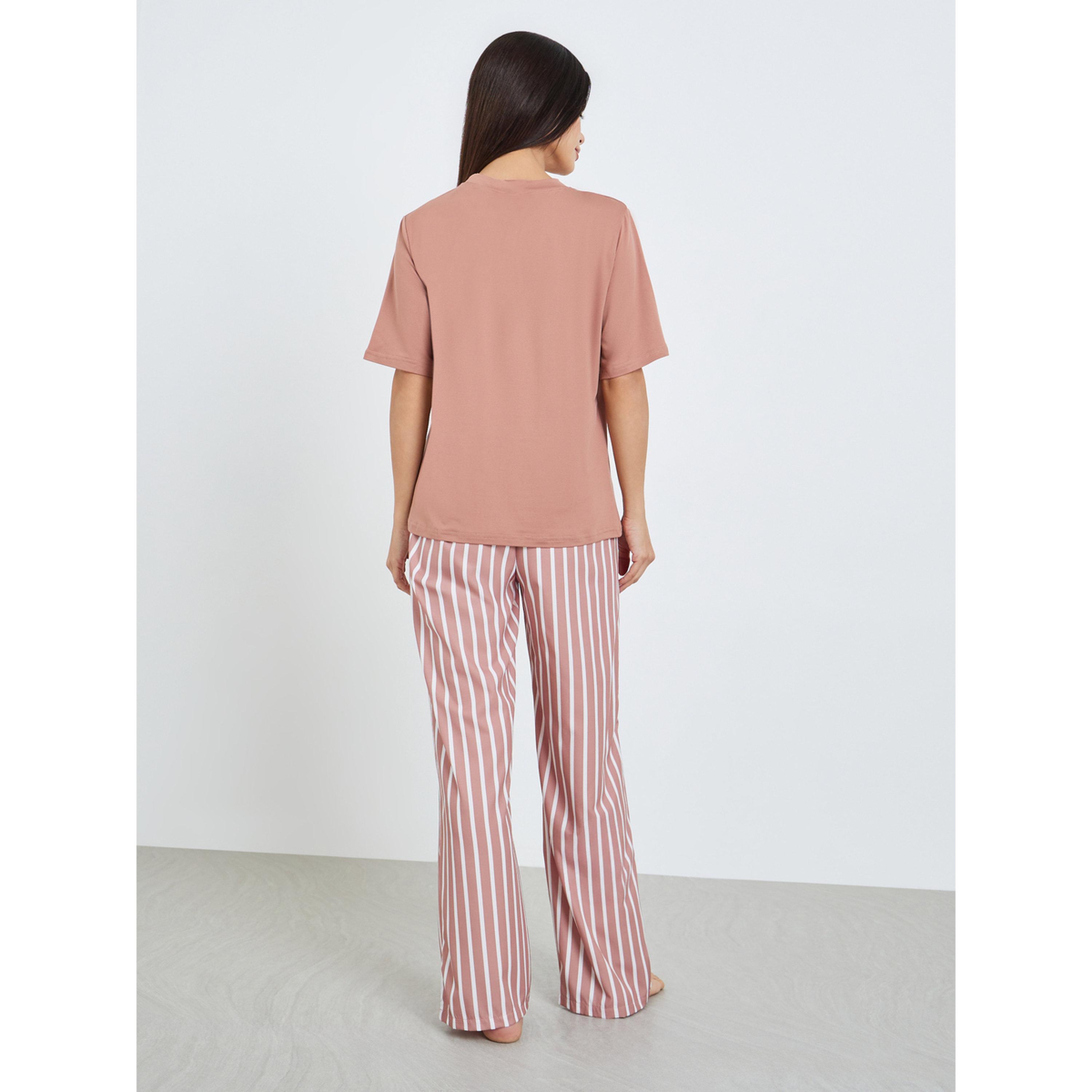 Styli Women Brown Slogan T-Shirt and Striped Pyjama Set-women-clothing-nightwear-pyjamas-longsets-image-3