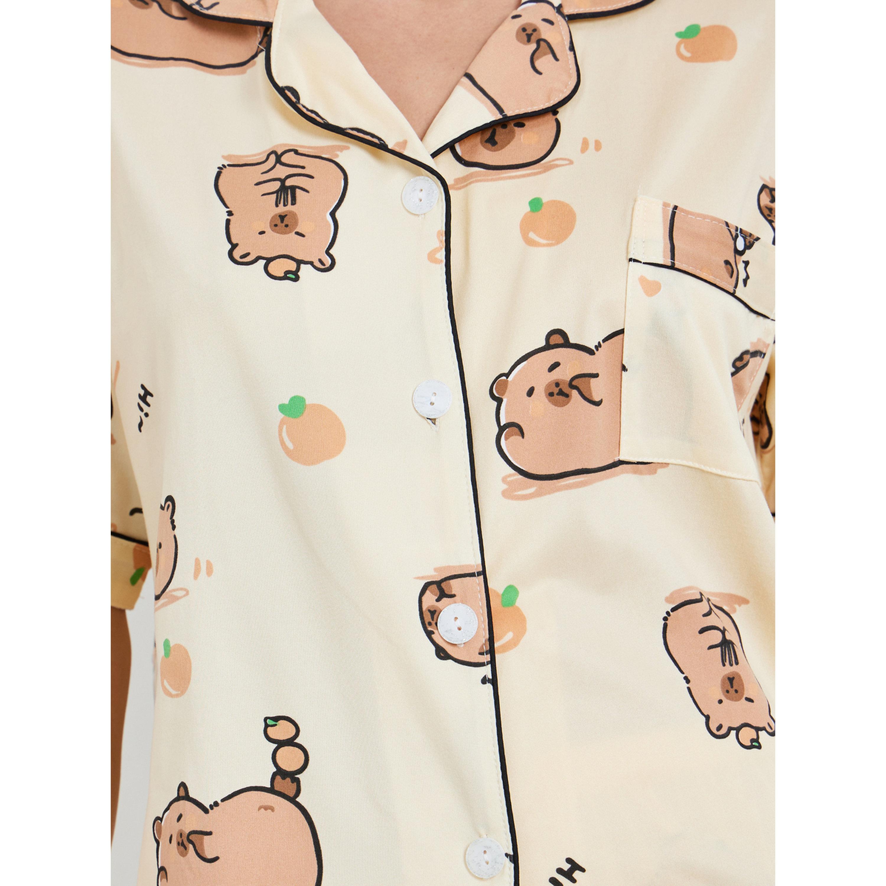 طقم بيجاما من 3 بلوزة وشورت وبنطال بطبعة جرافيك-women-clothing-nightwear-pyjamas-longsets-image-3