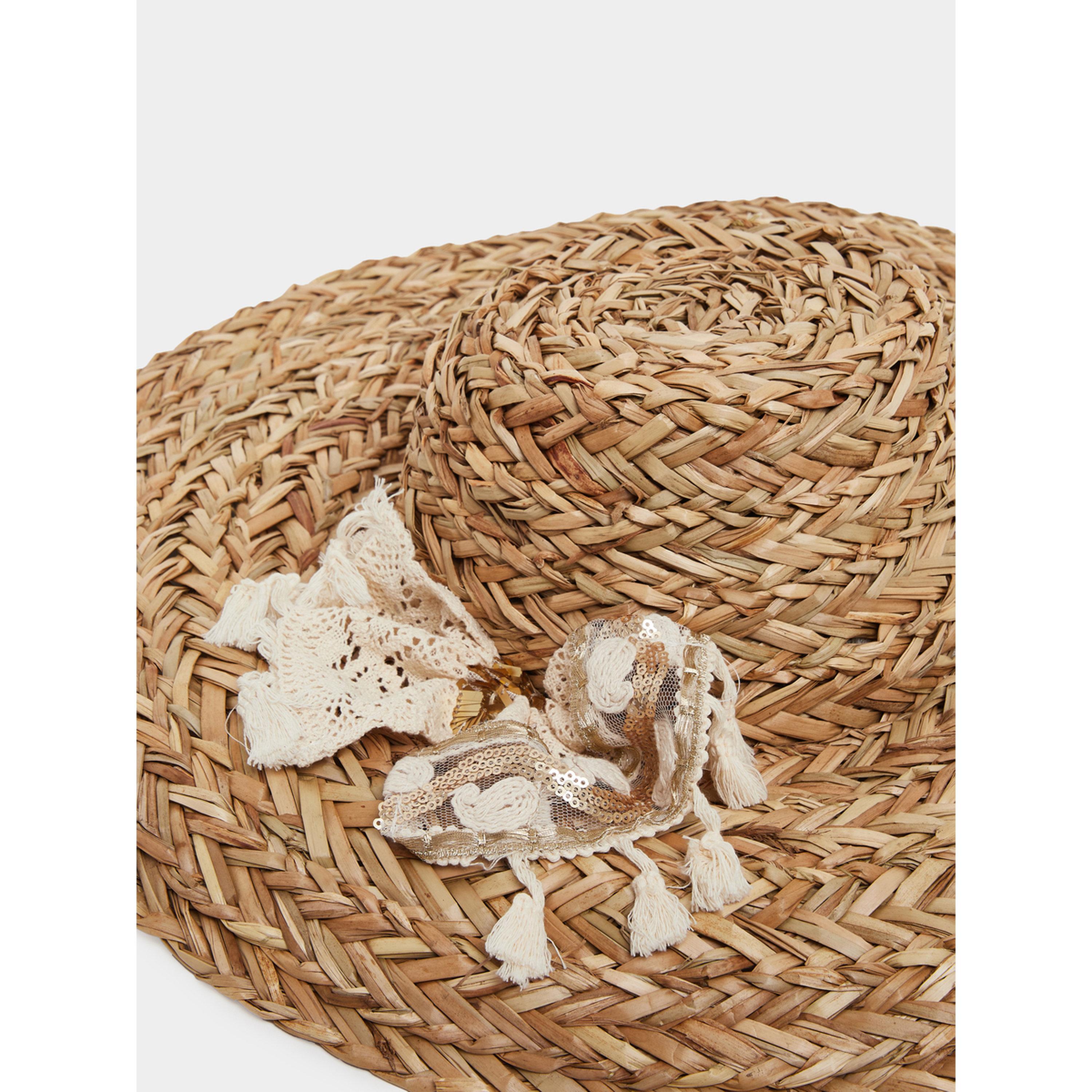 قبعة بتفاصيل شرابة-women-clothingaccessories-capsandhats-image-3