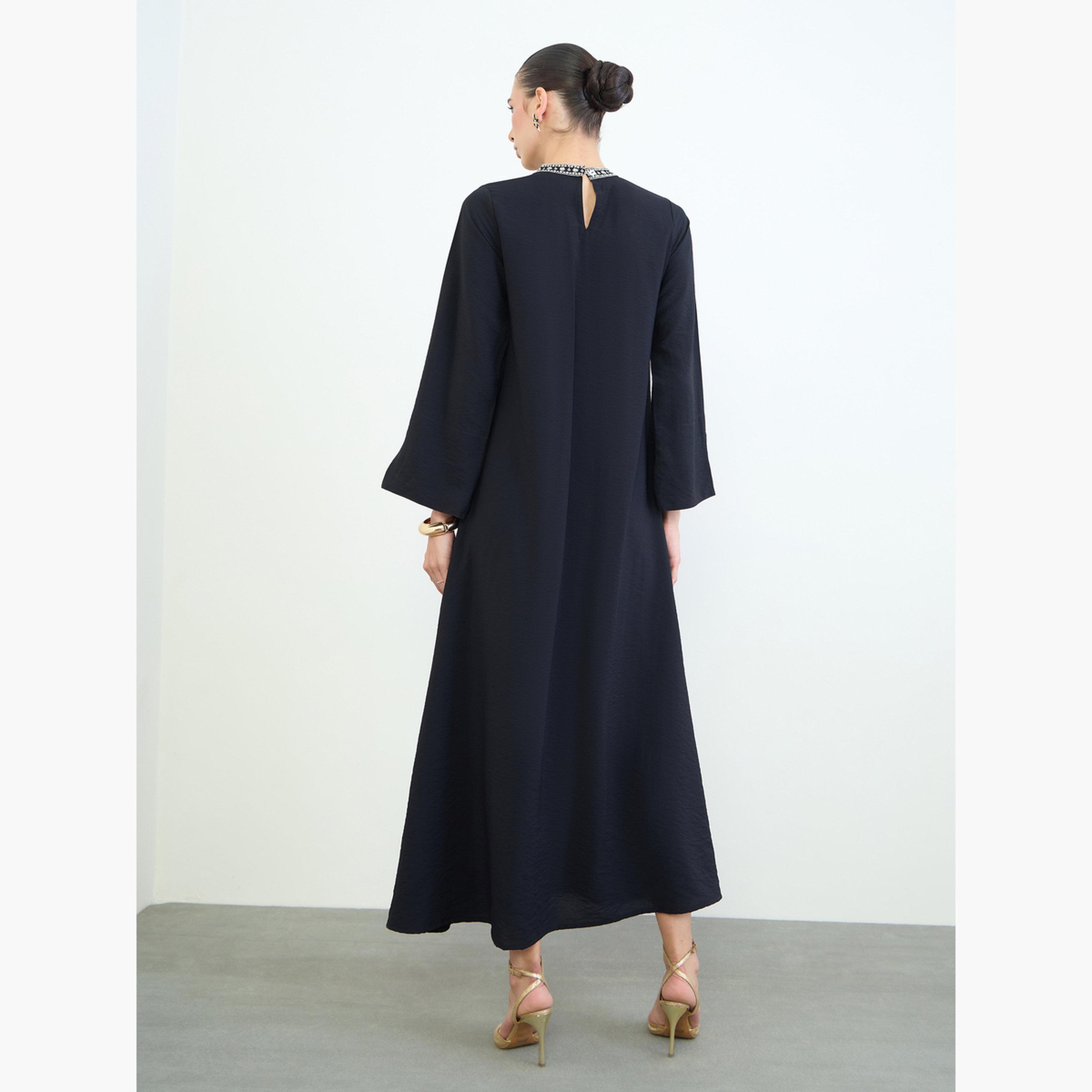 جلابية طويلة بتفاصيل مُطرّزة بالترتر-women-arabicclothing-jalabiyas-image-5