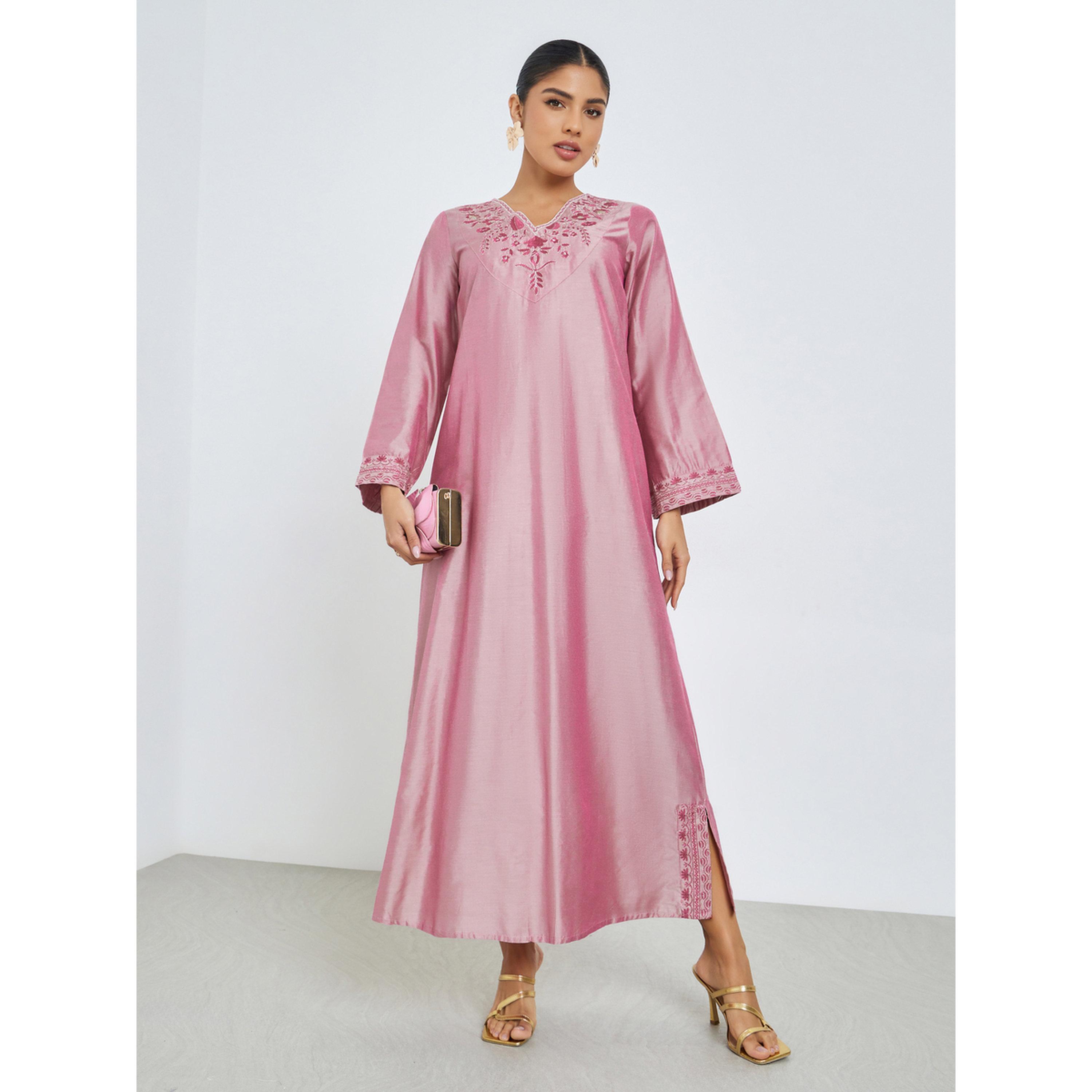 Amirah X Styli Pink Embroidered Yoke Jalabiya-women-arabicclothing-jalabiyas-image-1