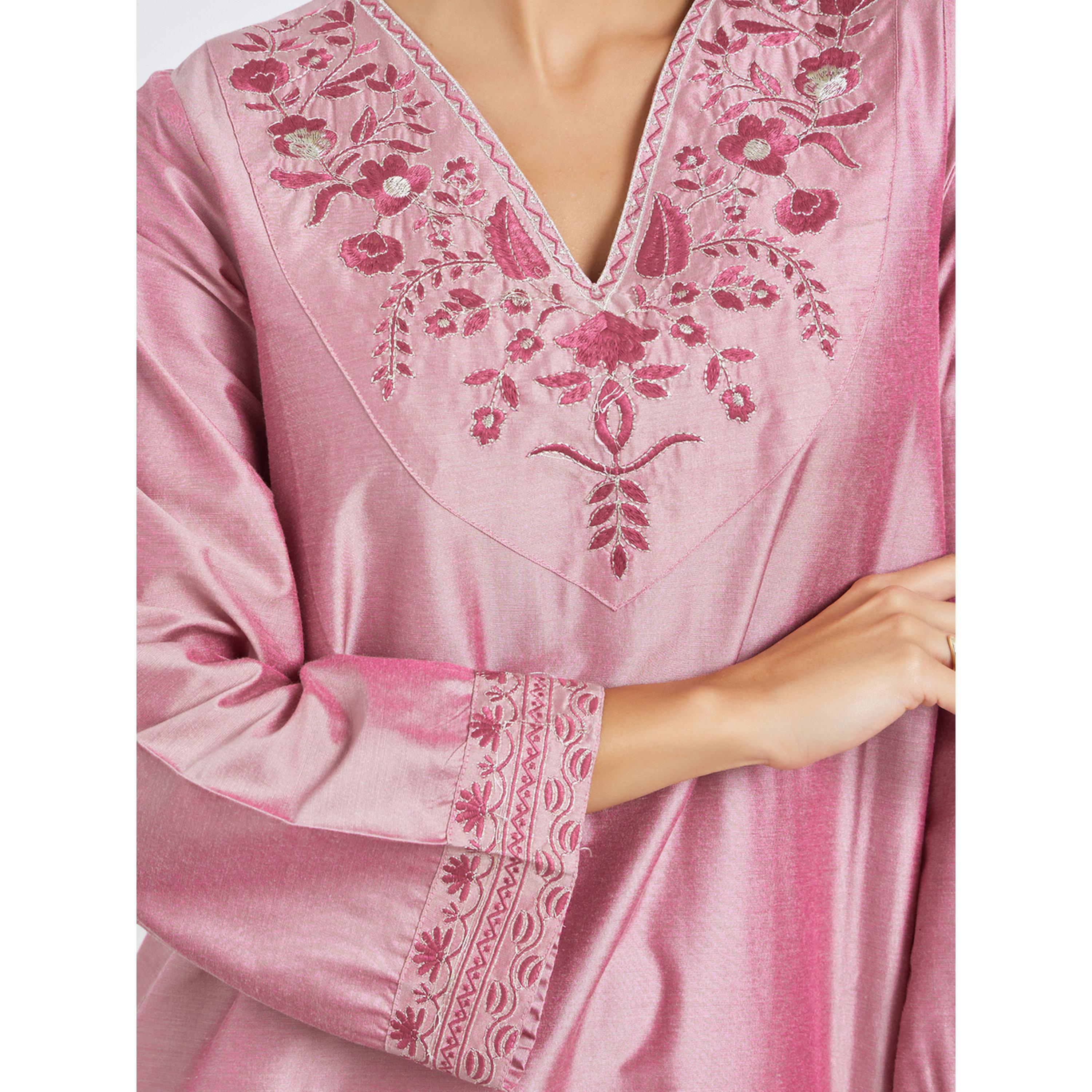 Amirah X Styli Pink Embroidered Yoke Jalabiya-women-arabicclothing-jalabiyas-image-5