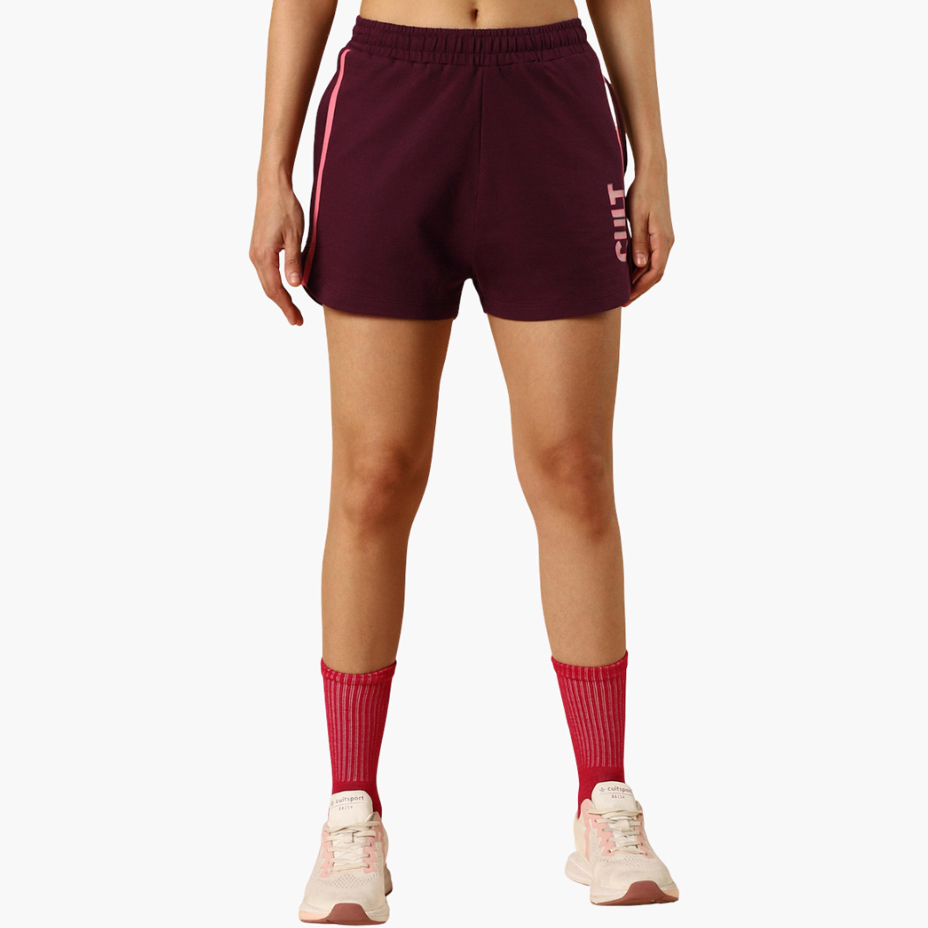 شورت بتفاصيل شعار-women-clothing-bottoms-shorts-image-1