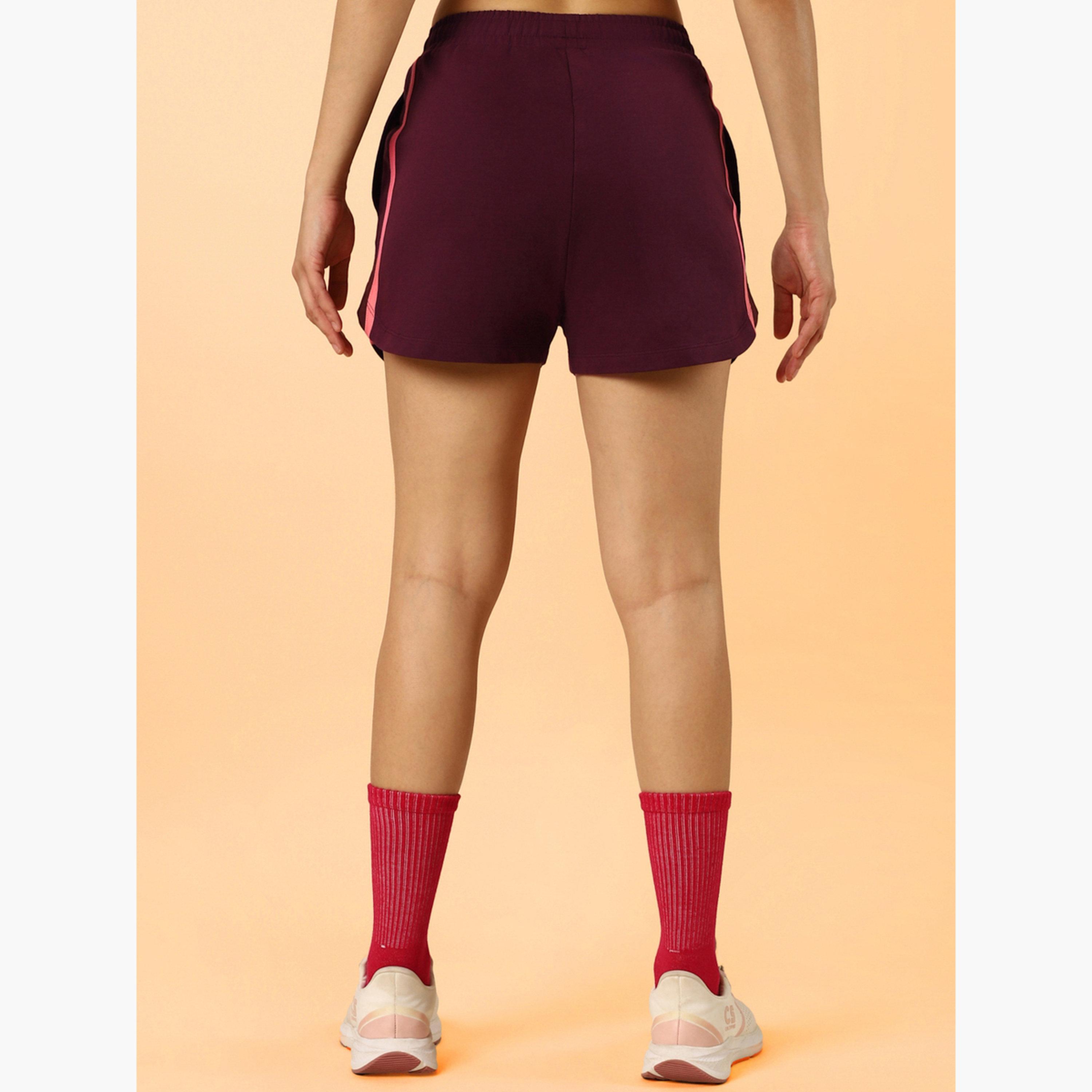 شورت بتفاصيل شعار-women-clothing-bottoms-shorts-image-6