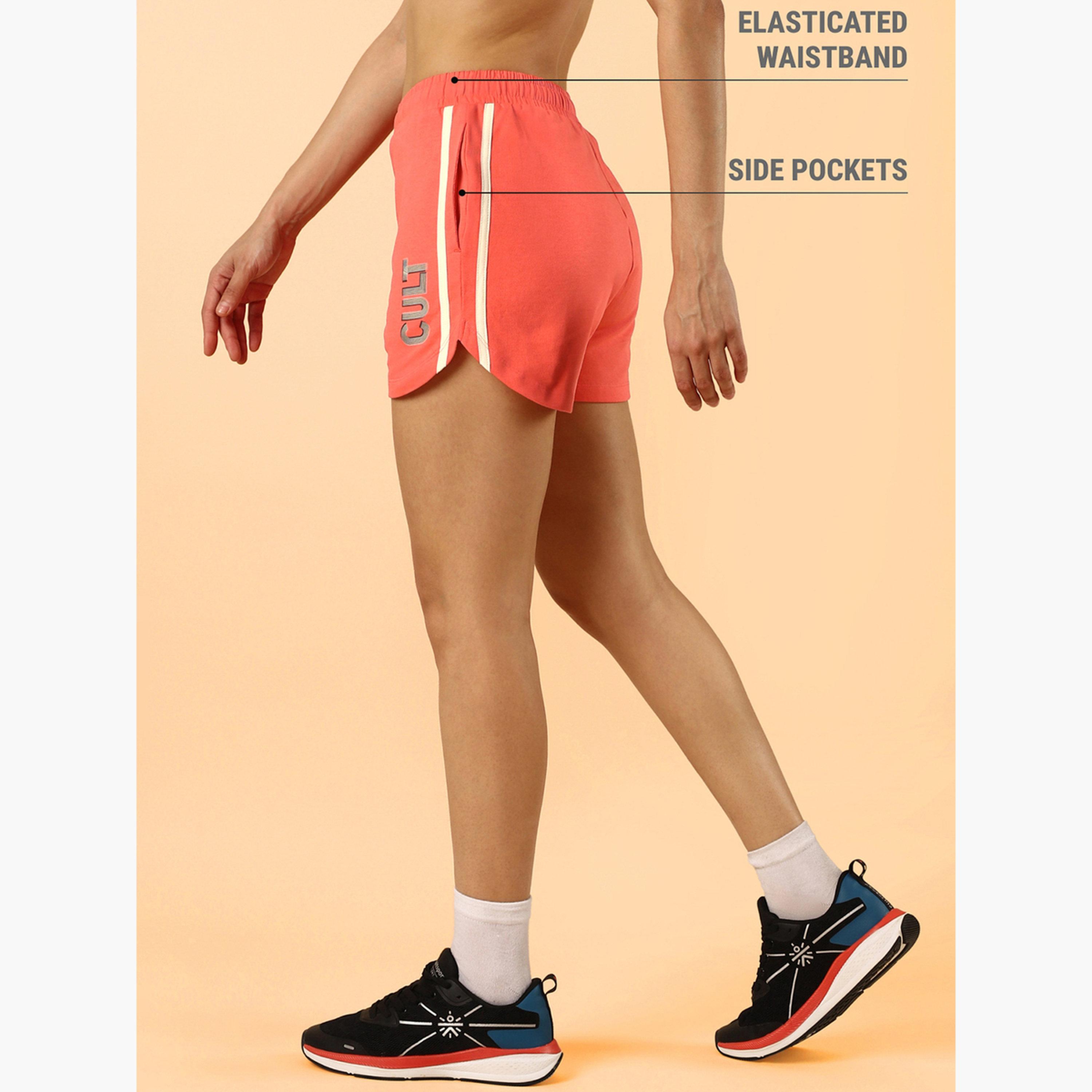 شورت بتفاصيل شعار-women-clothing-bottoms-shorts-image-5