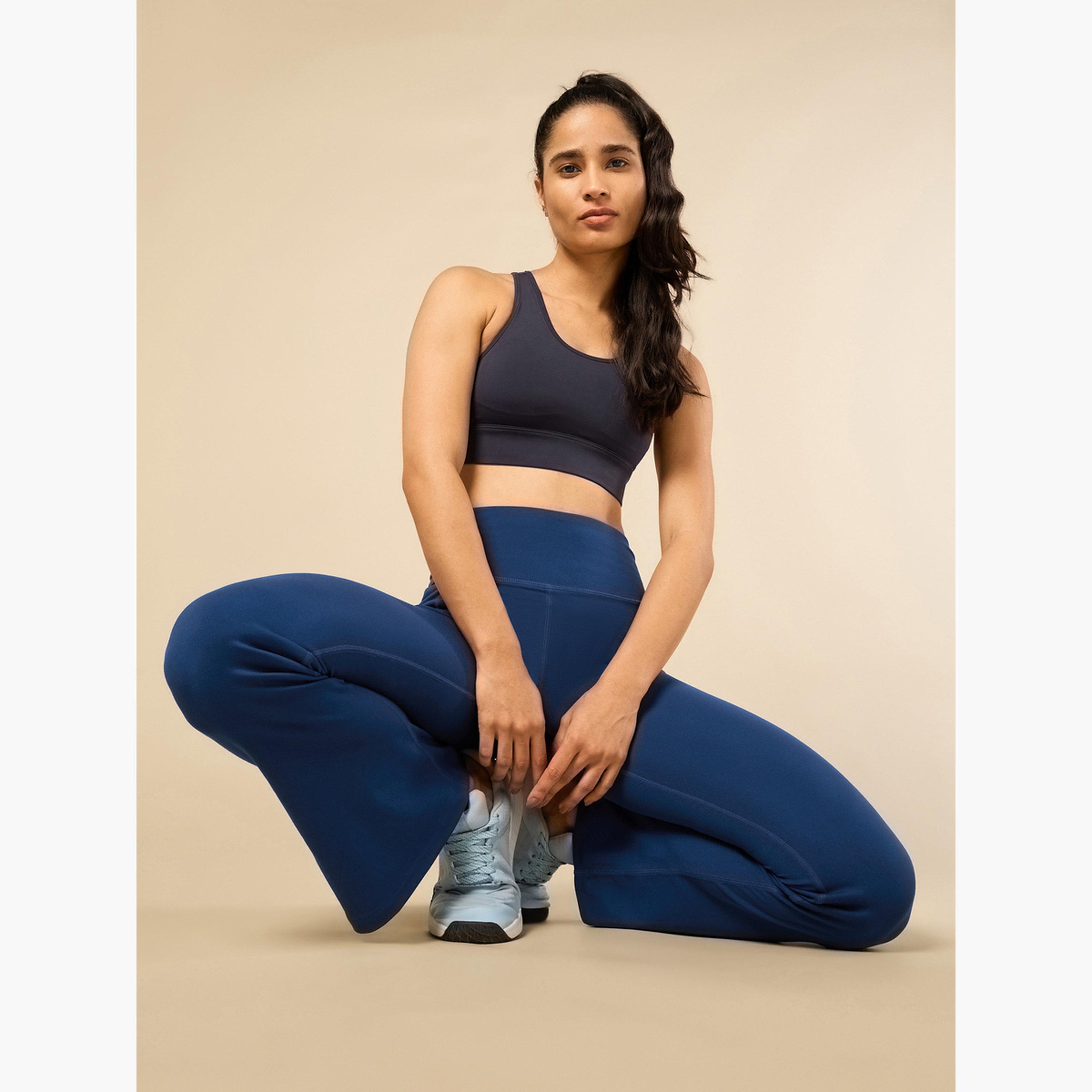 بنطال أداء بتصميم شارلستون-women-clothing-bottoms-joggers-image-3