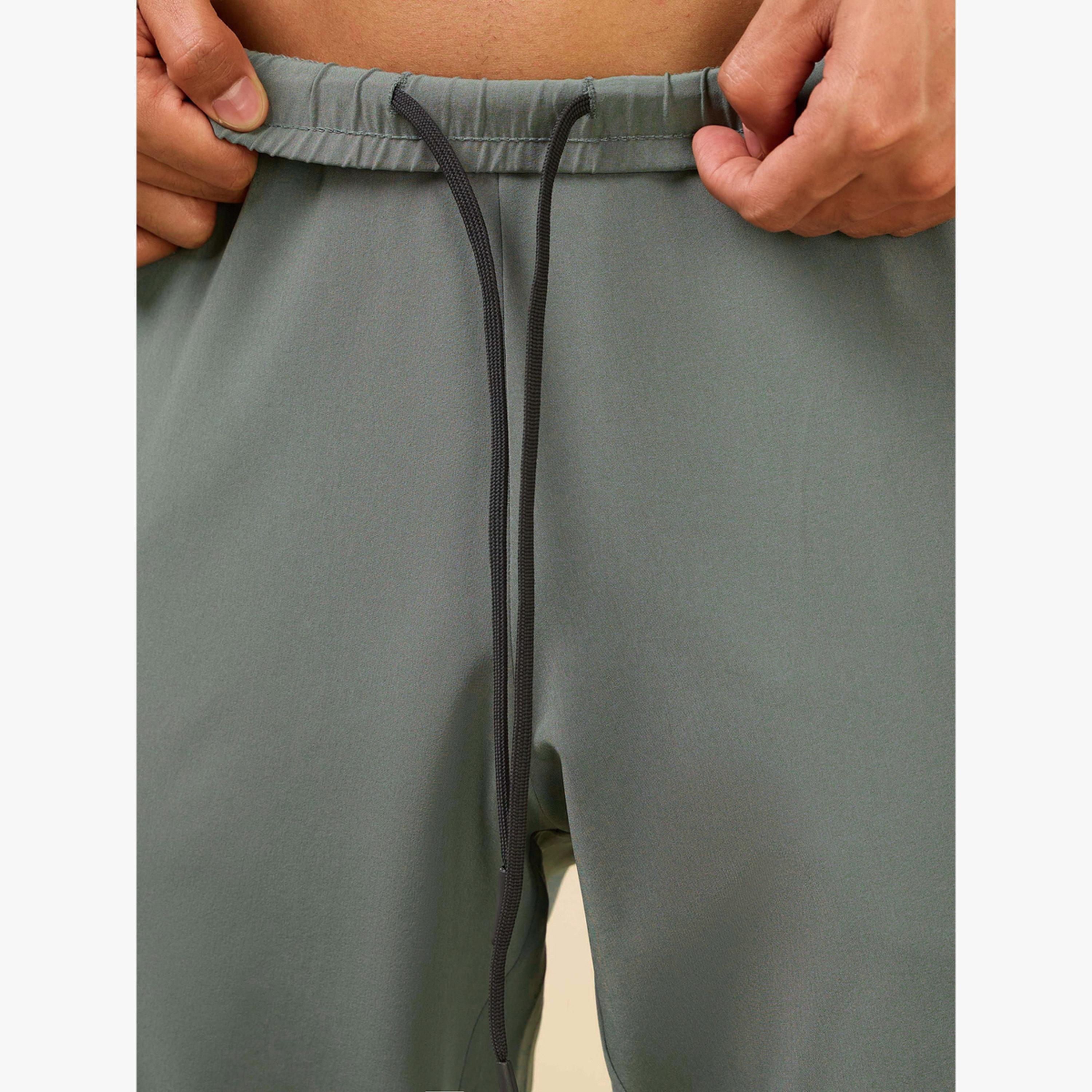 بنطال تراك بريميوم للرجال-men-clothing-sportswearandactivewear-bottoms-joggers-image-3