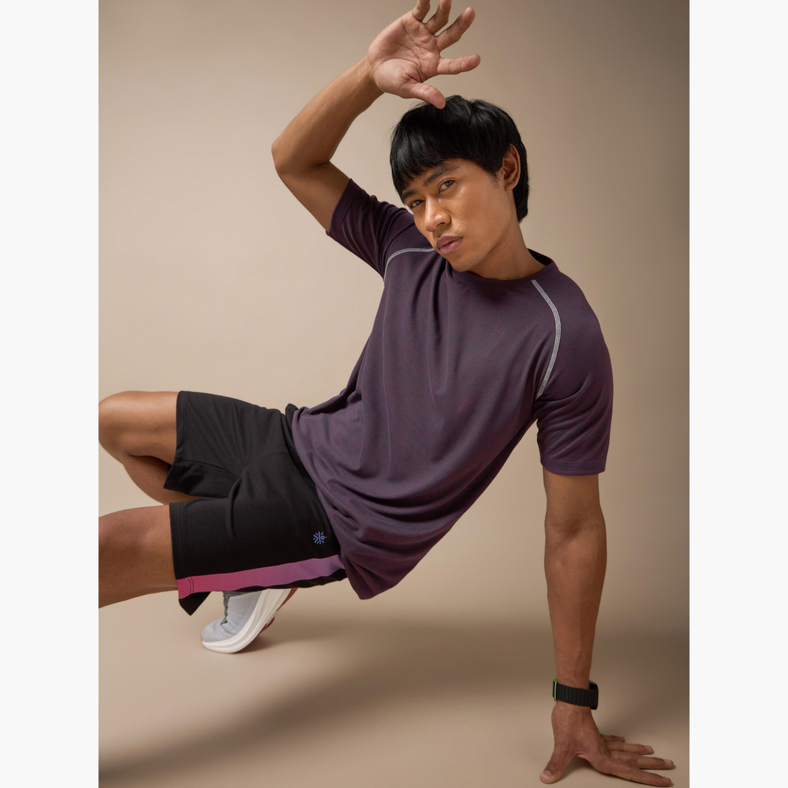 تيشيرت رجالي Muscle Flex باللون البنفسجي بتقنية Comfortech من Cult X Styli-men-clothing-sportswearandactivewear-tshirtsandpolos-image-5