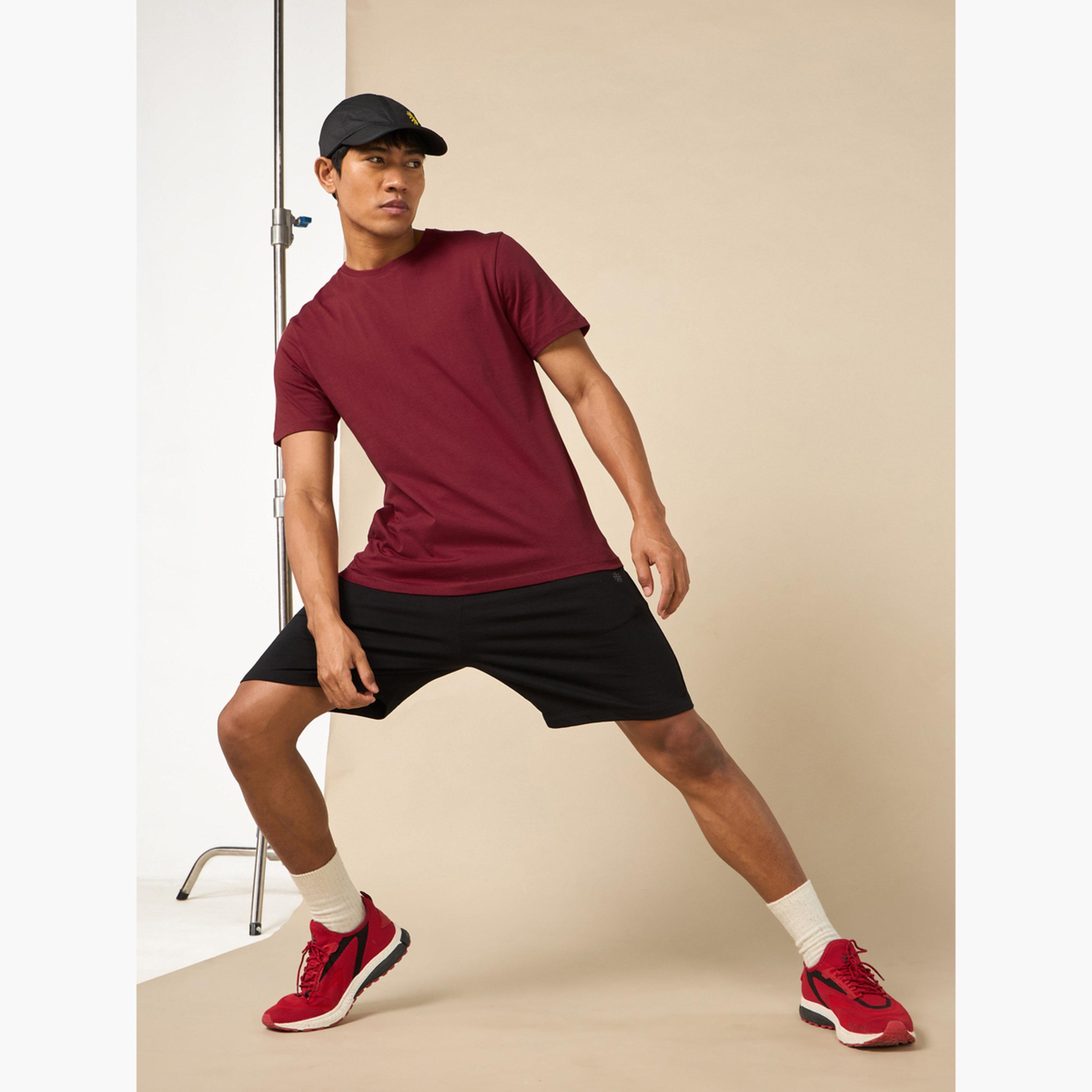 Cult X Styli Pack of 2 - Men Essential Cotton T-Shirt-men-clothing-sportswearandactivewear-tshirtsandpolos-image-2