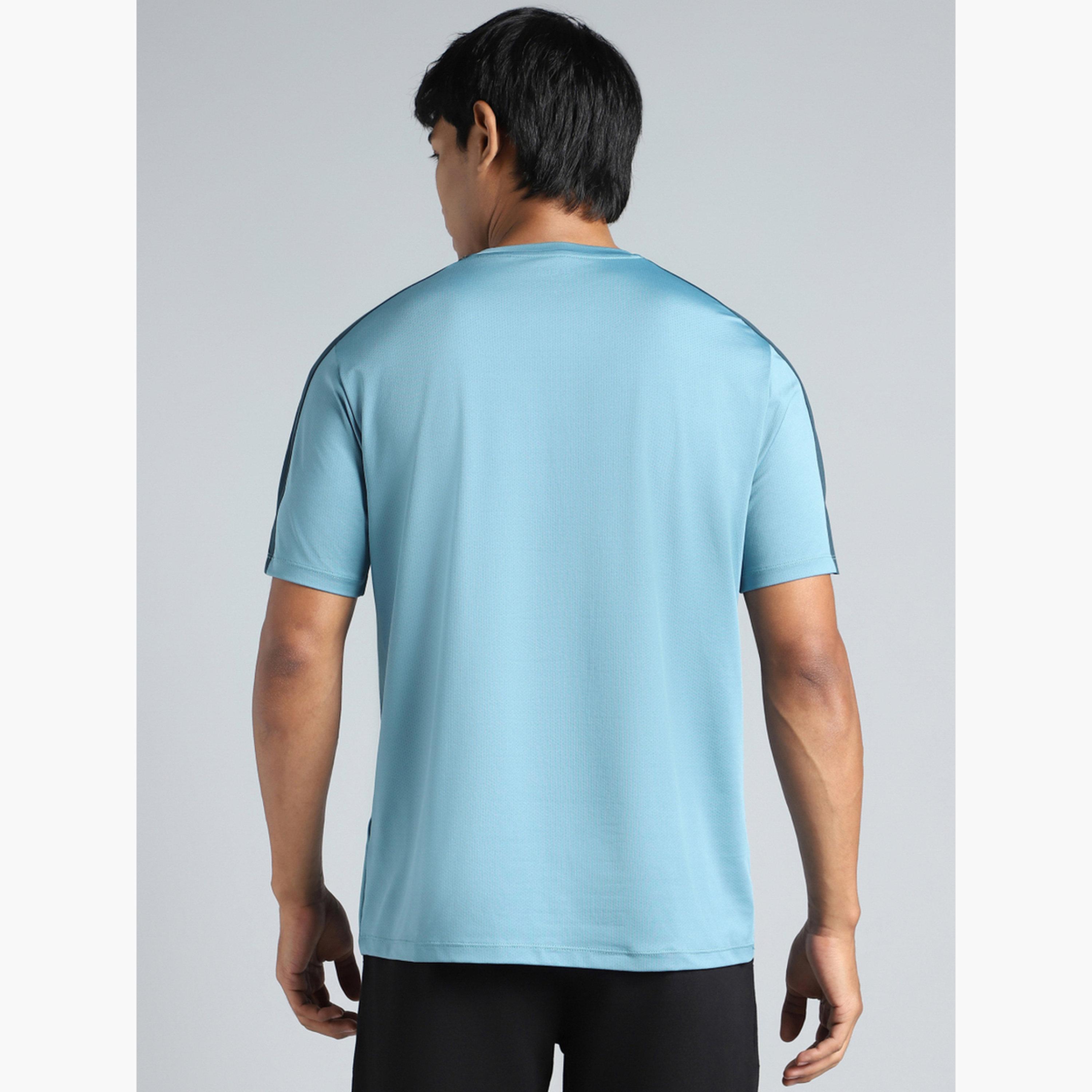 تيشيرت رجالي نشط باللون الأزرق من Cult X Styli-men-clothing-sportswearandactivewear-tshirtsandpolos-image-6