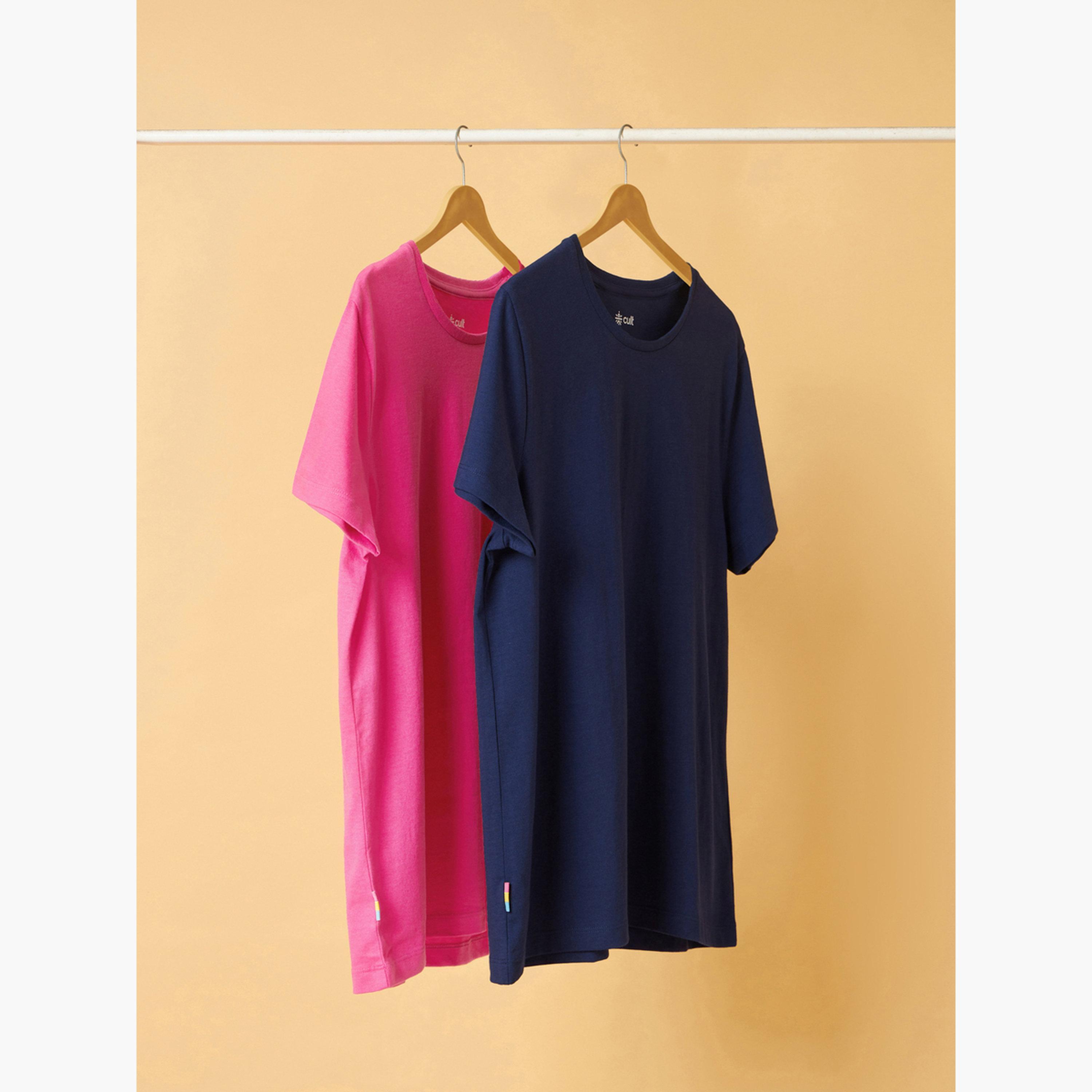 طقم تيشيرتات قطنية أساسية من Cult X Styli (عبوة من قطعتين)-sports-women-clothing-tshirtsandvests-image-4
