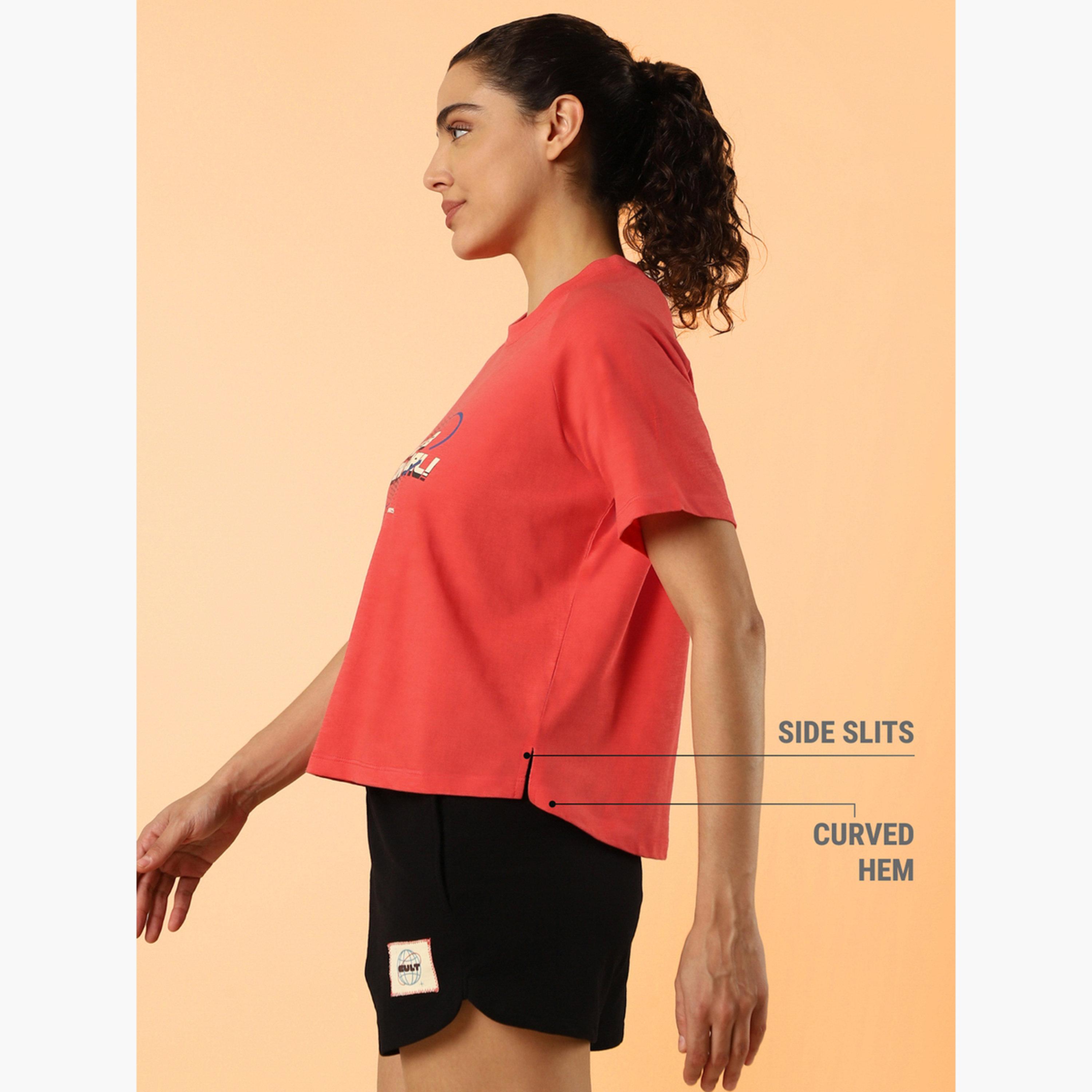 تيشيرت نسائي Club بقصة قصيرة مربعة باللون البرتقالي من Cult X Styli-sports-women-clothing-tshirtsandvests-image-5